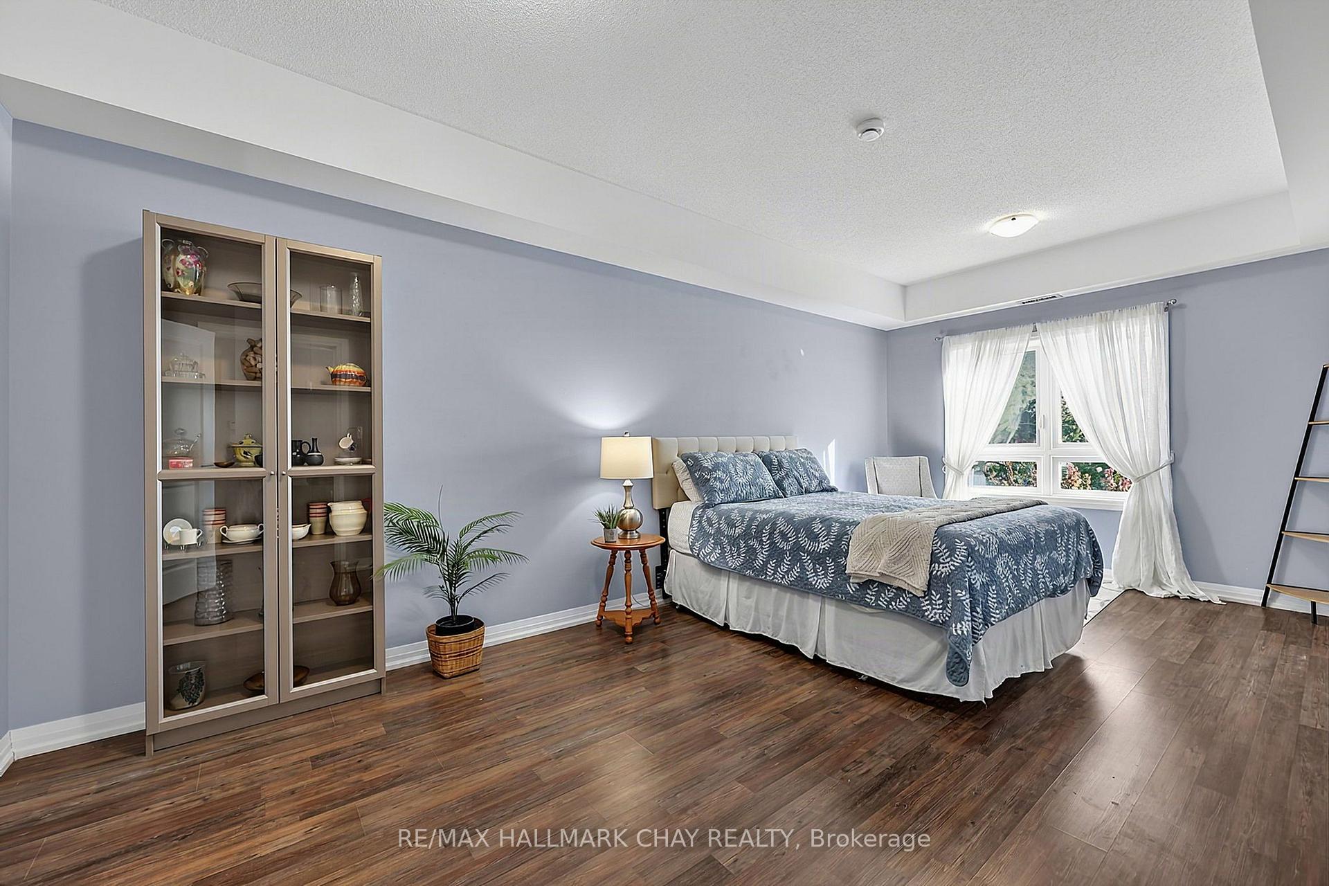 Photo 20 of Unit 210, 161 Wellington Street E, New Tecumseth, Alliston — HOMEH