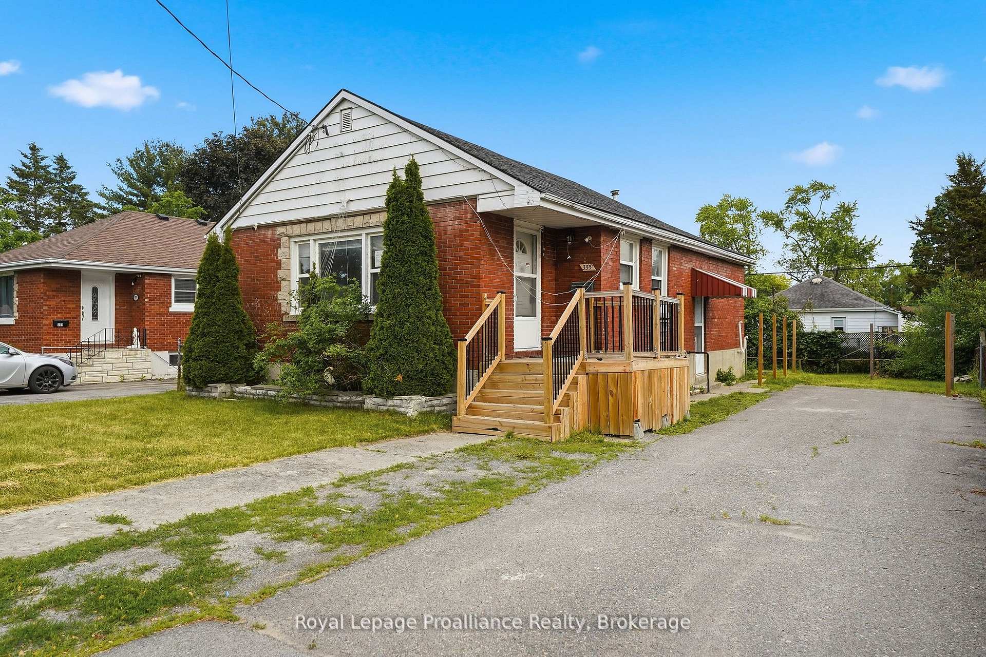 Photo 6 of 355 Bridge Street, Belleville, Thurlow Ward — HOMEH