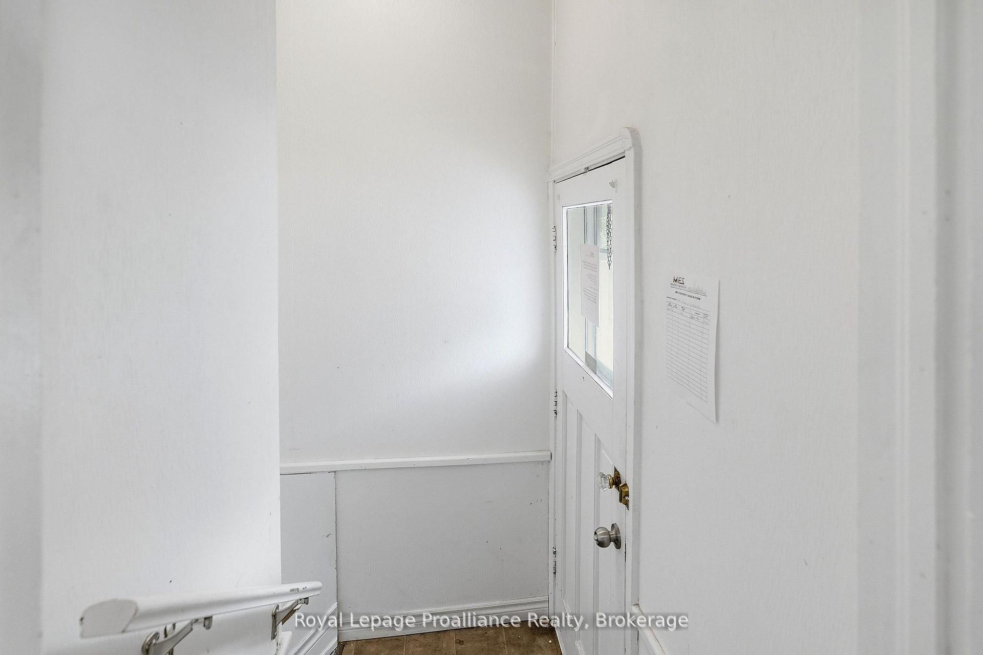 Photo 23 of 355 Bridge Street, Belleville, Thurlow Ward — HOMEH