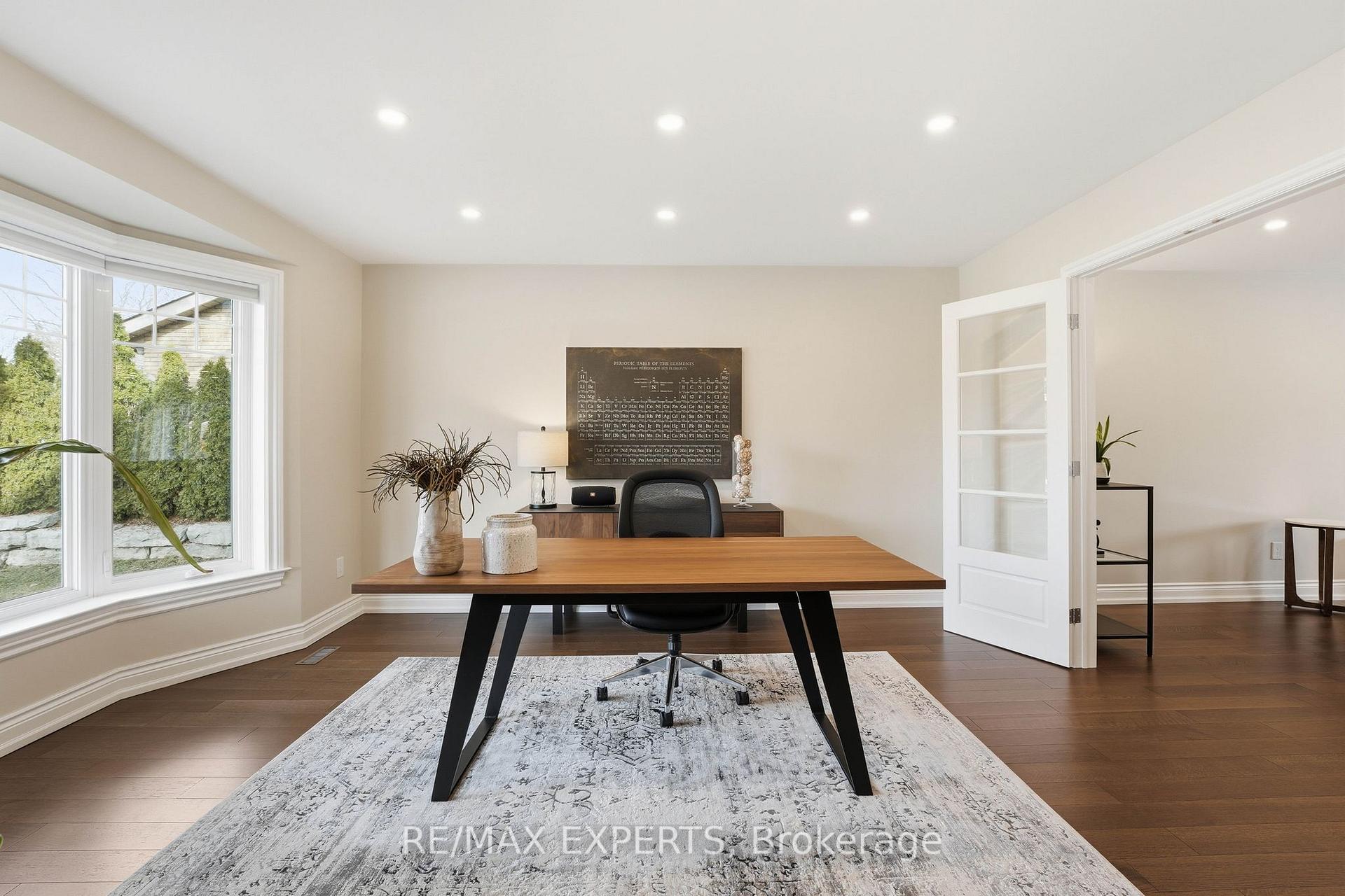 Photo 5 of 87 McClure Drive, King, King City — HOMEH
