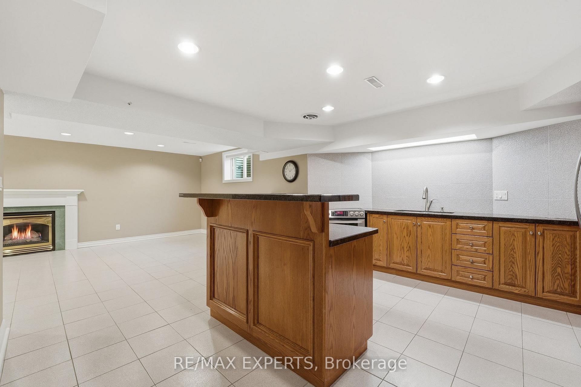 Photo 38 of 87 McClure Drive, King, King City — HOMEH