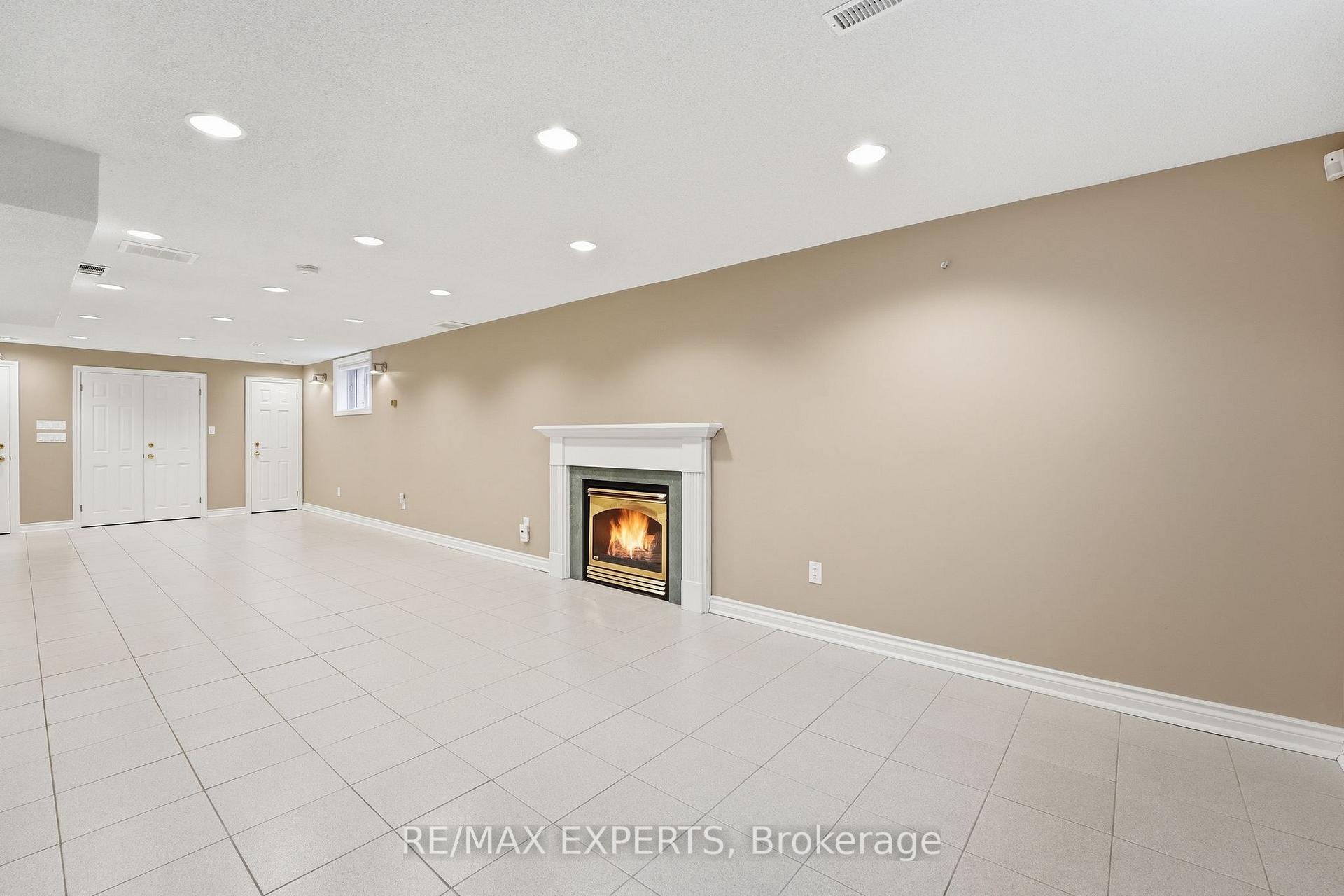 Photo 40 of 87 McClure Drive, King, King City — HOMEH
