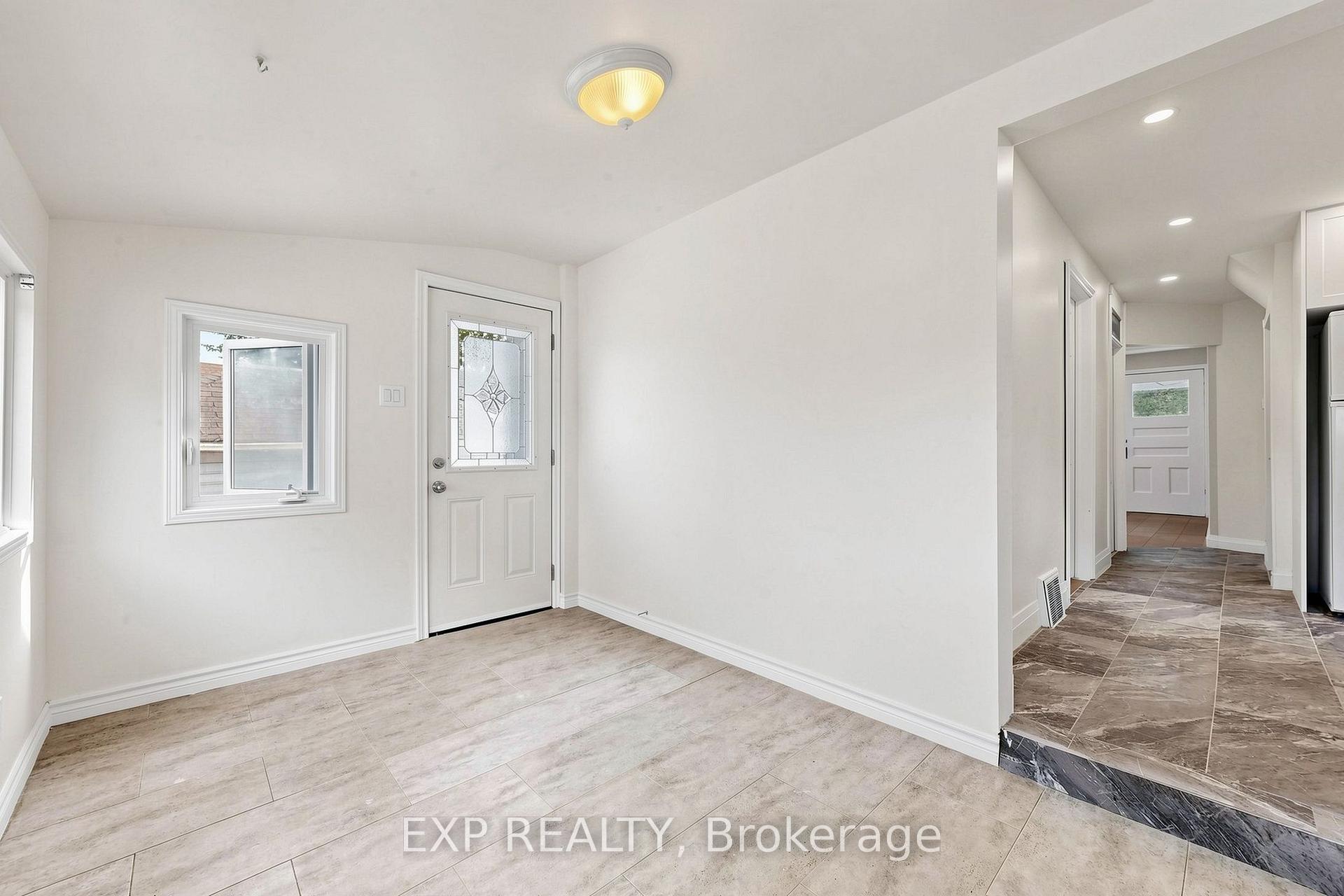 Photo 10 of 335 Perry Street, Whitby, Downtown Whitby — HOMEH