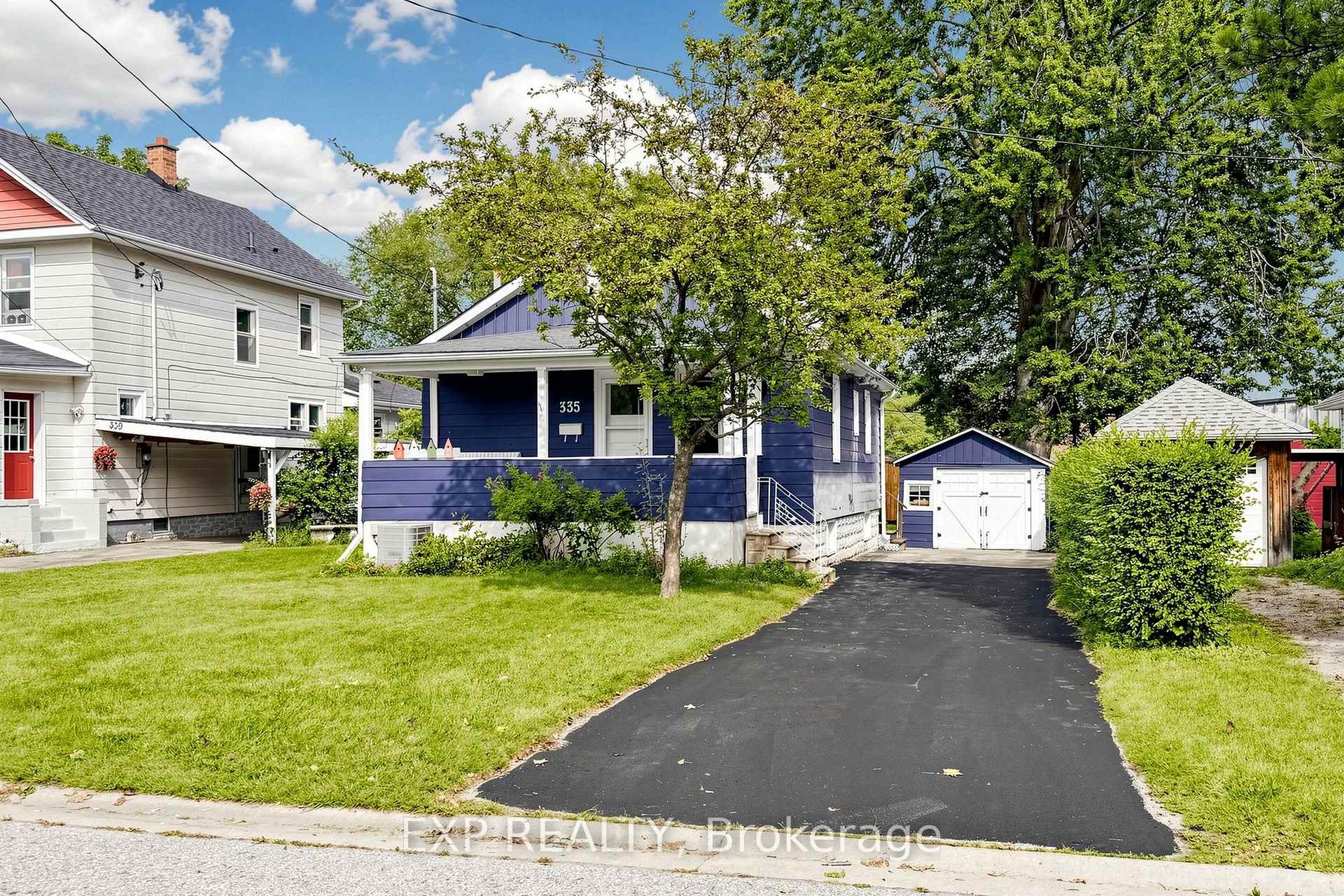 Photo 26 of 335 Perry Street, Whitby, Downtown Whitby — HOMEH