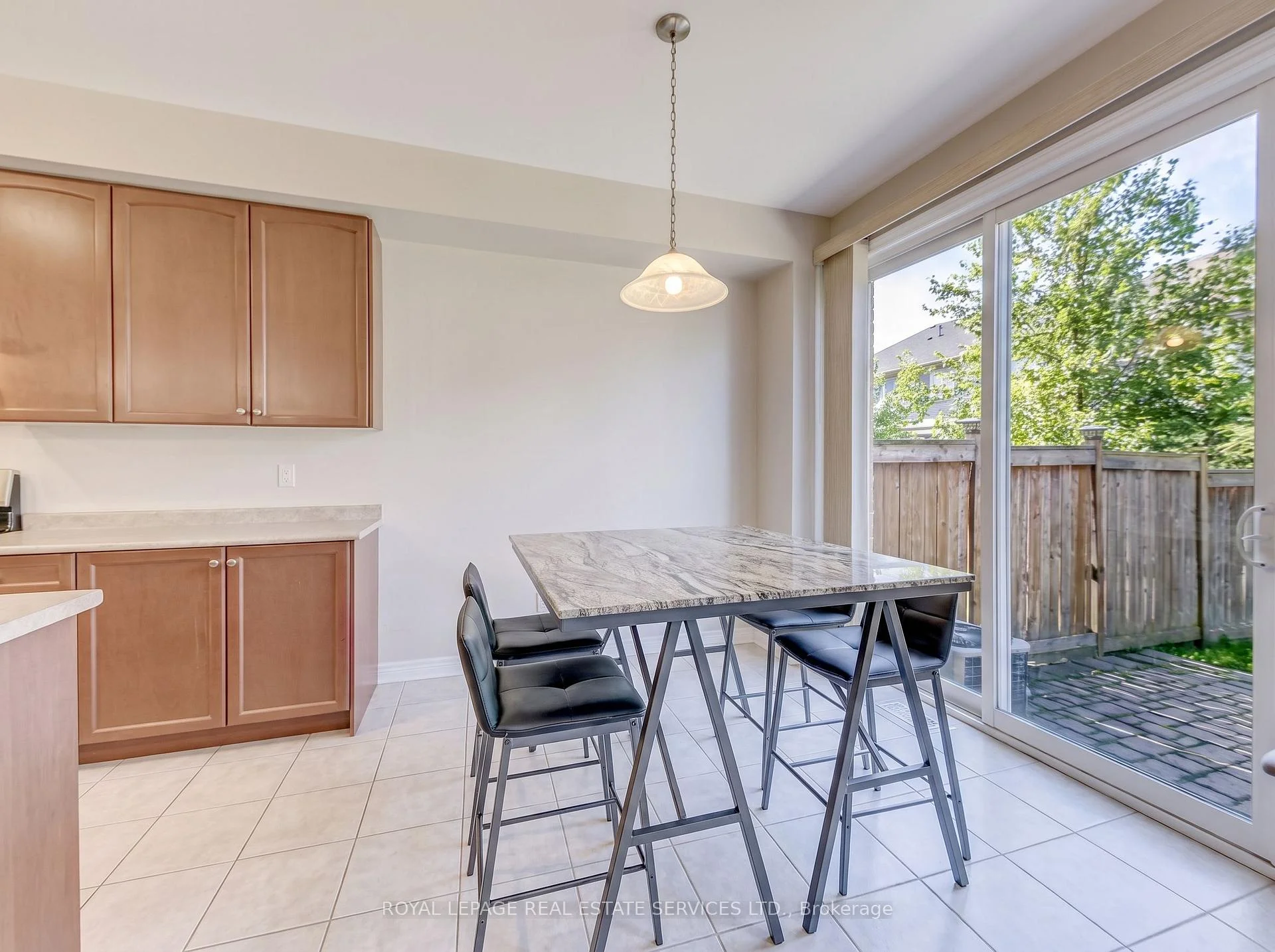 Photo 57 of Unit 24, 2019 Trawden Way, Oakville, Bronte Creek — HOMEH