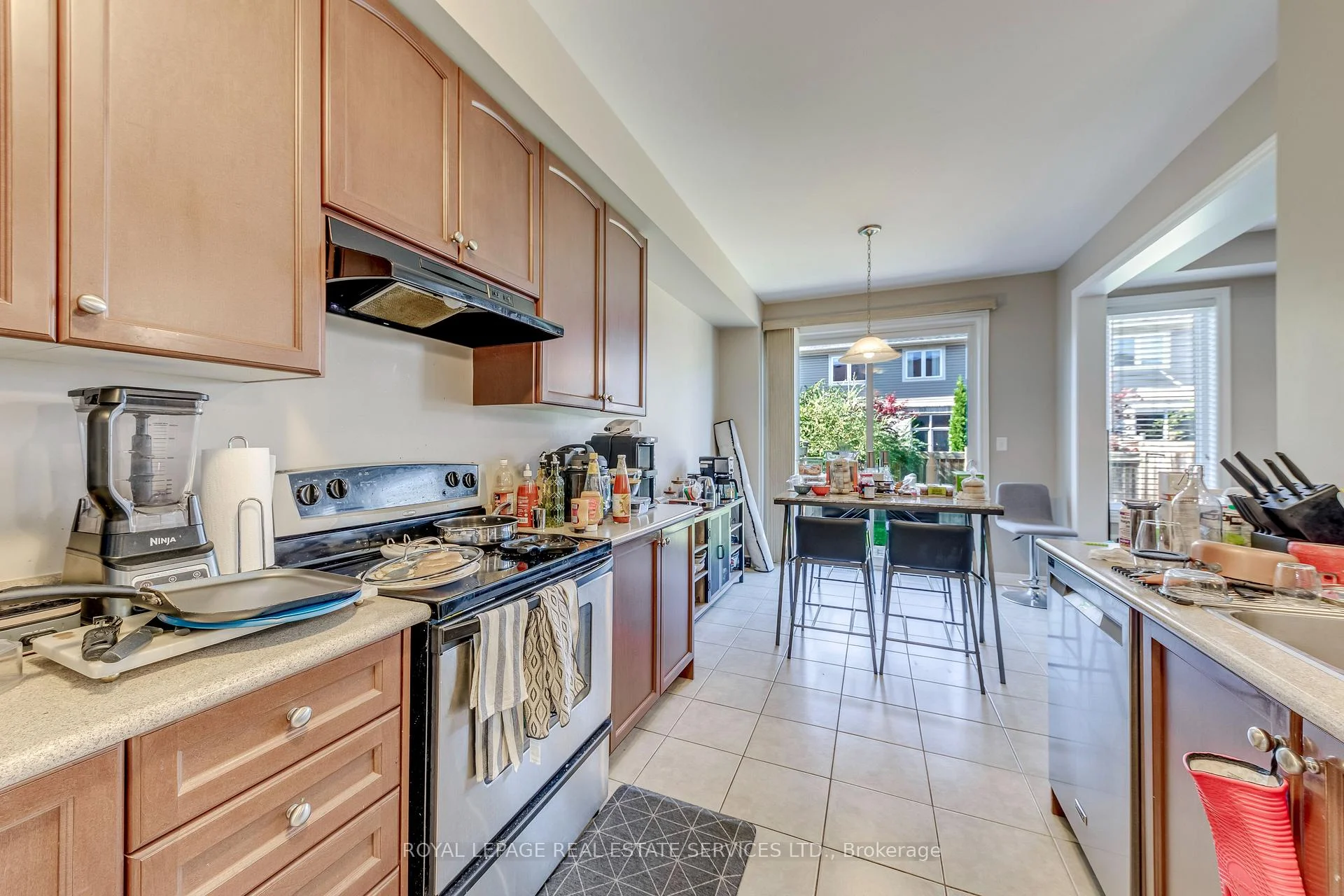 Photo 29 of Unit 24, 2019 Trawden Way, Oakville, Bronte Creek — HOMEH