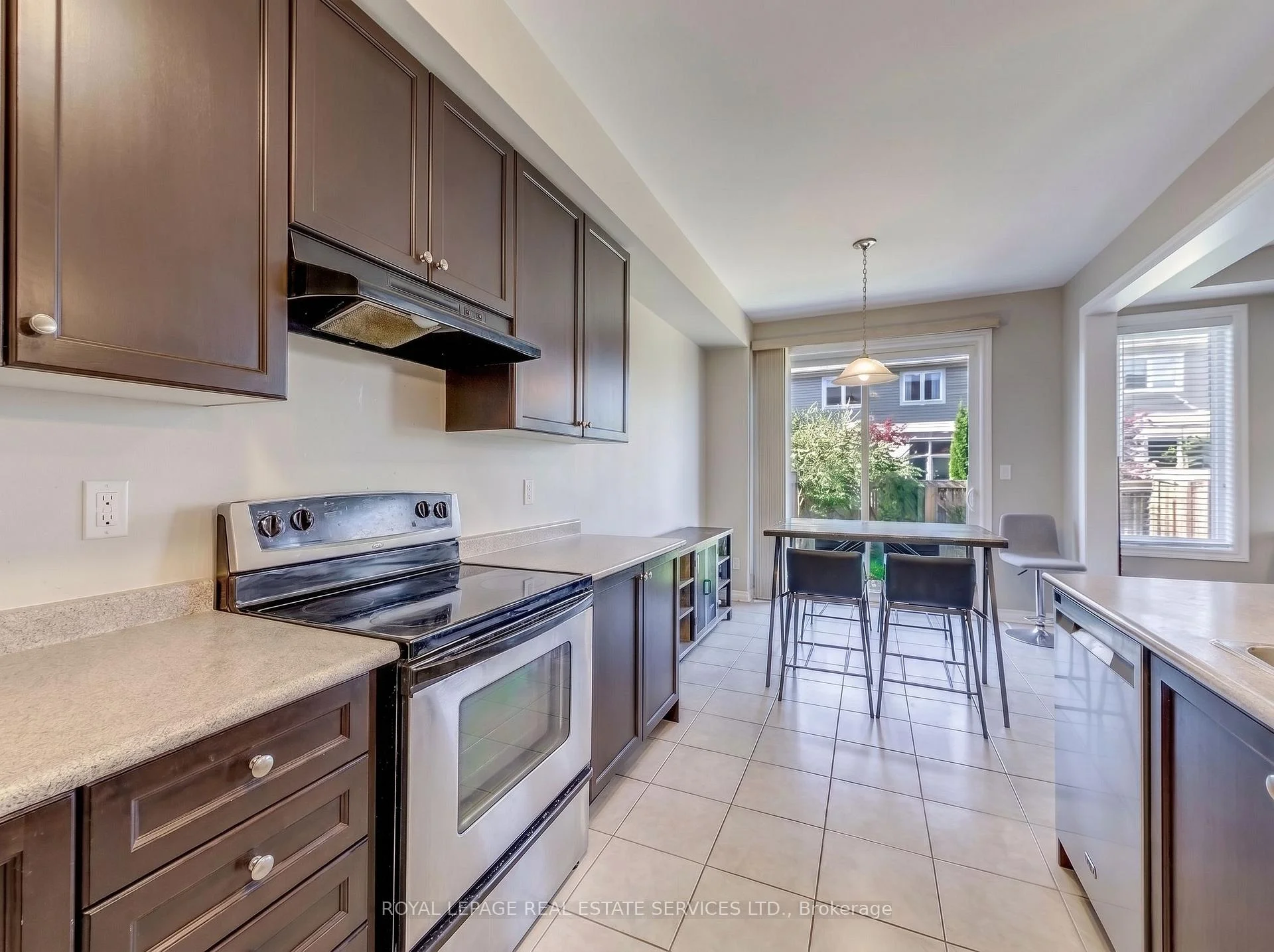 Photo 36 of Unit 24, 2019 Trawden Way, Oakville, Bronte Creek — HOMEH