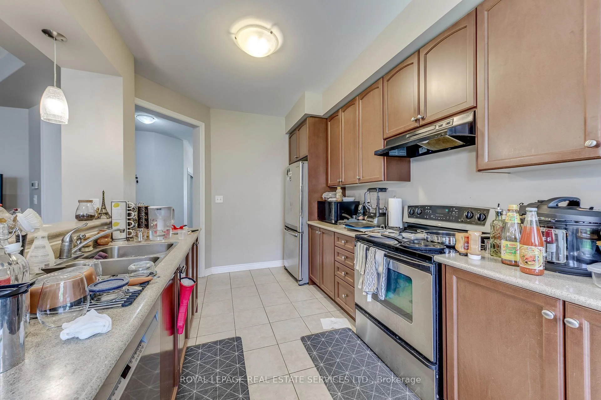 Photo 38 of Unit 24, 2019 Trawden Way, Oakville, Bronte Creek — HOMEH