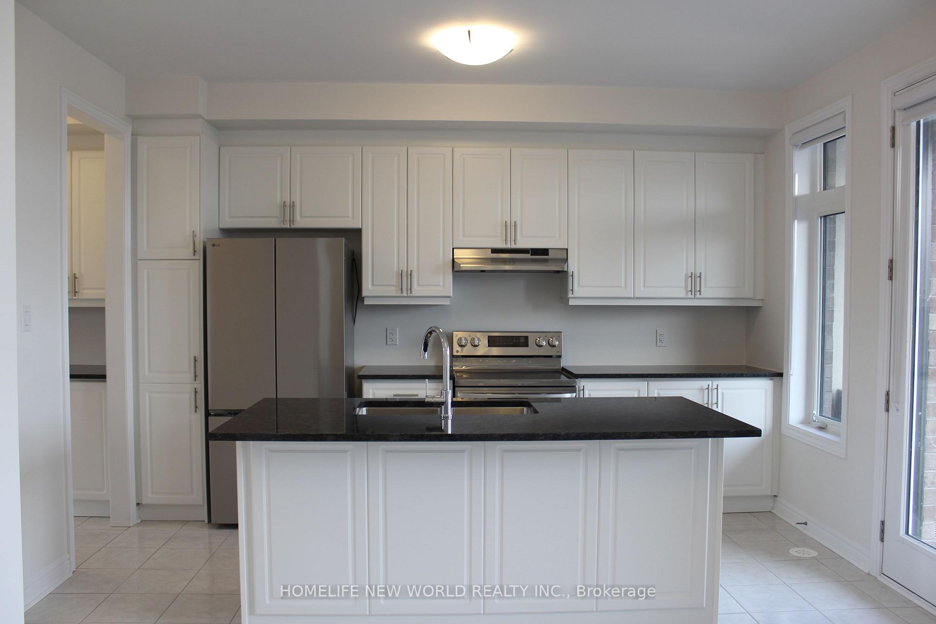 Photo 9 of 66 Johann Drive, Markham, Middlefield — HOMEH