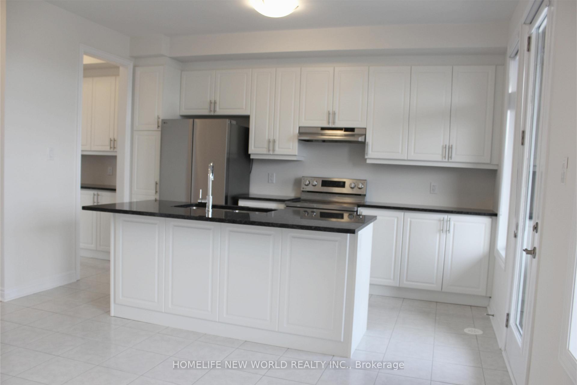 Photo 10 of 66 Johann Drive, Markham, Middlefield — HOMEH