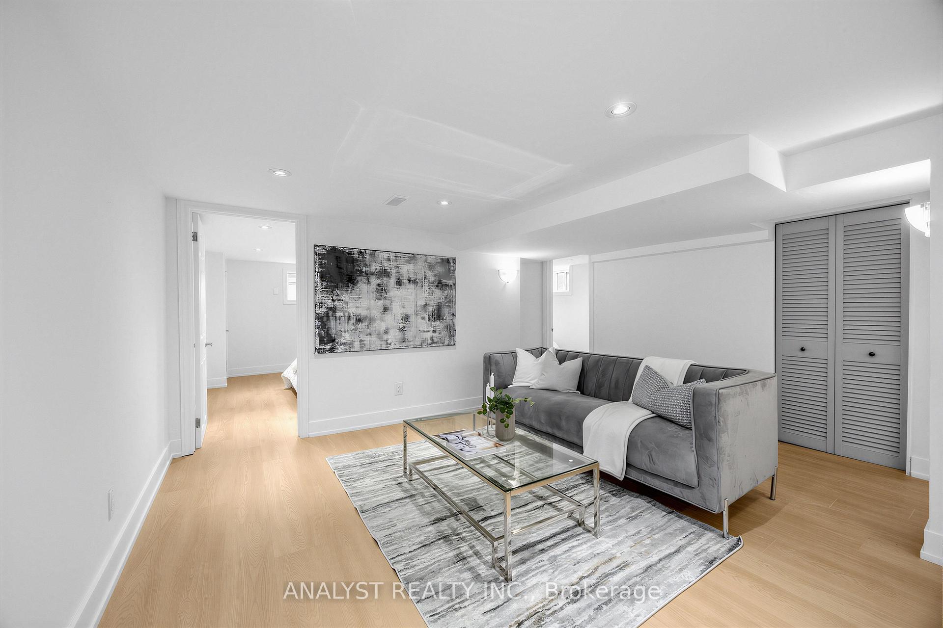 Photo 2 of Unit Lower Level, 39 Chartwell Road, Etobicoke, Stonegate-Queensway — HOMEH