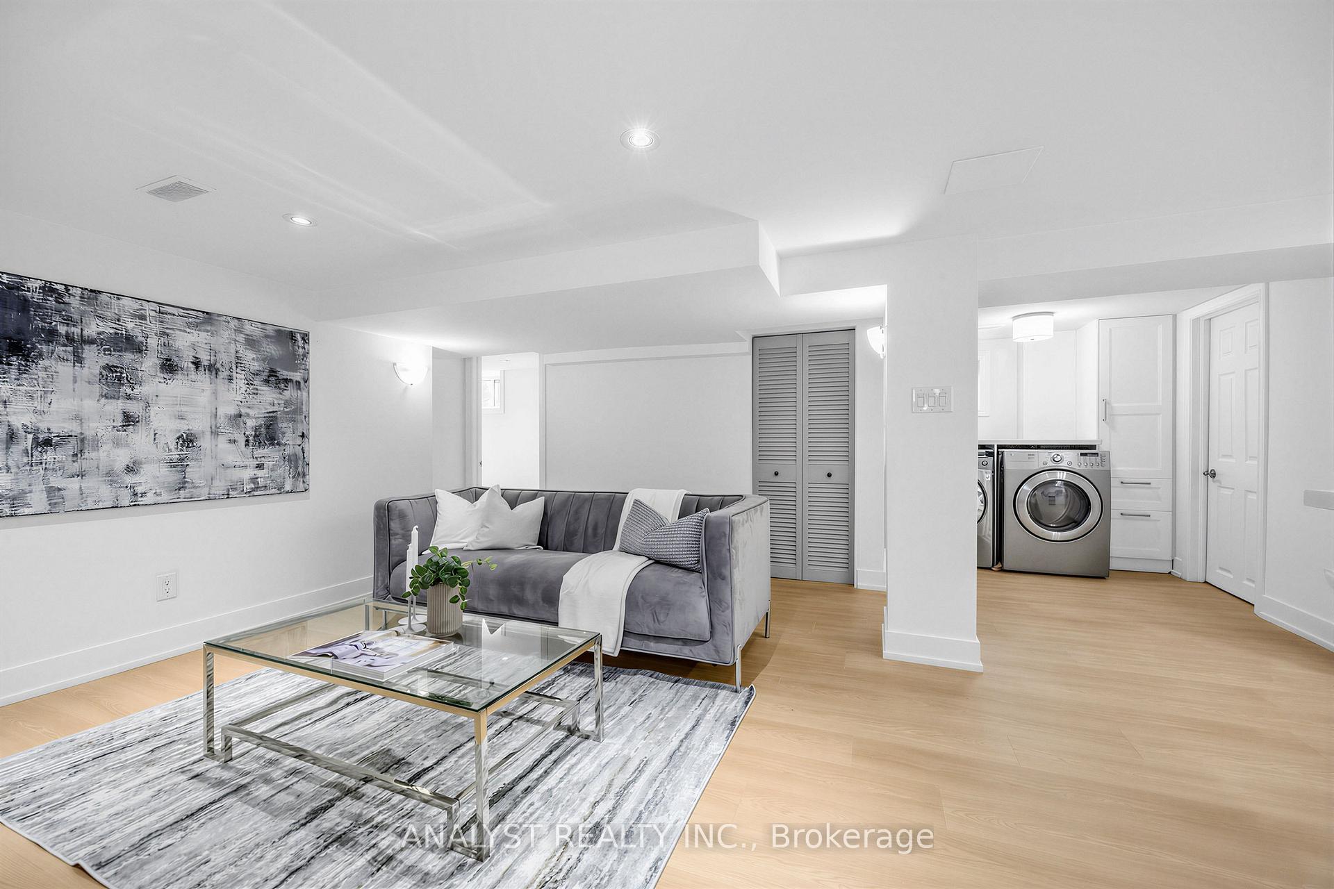 Photo 6 of Unit Lower Level, 39 Chartwell Road, Etobicoke, Stonegate-Queensway — HOMEH