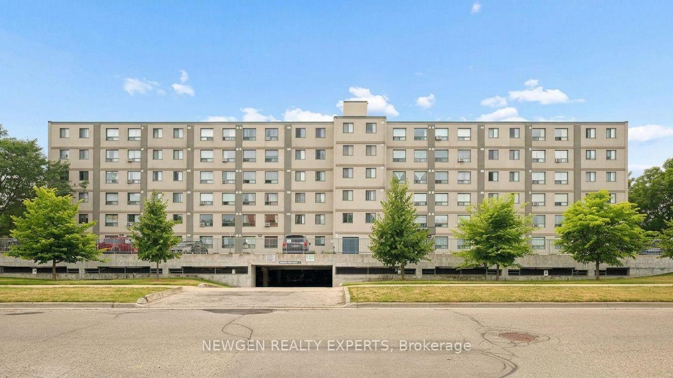 Photo 3 of Unit 405, 18 Holborn Court, Kitchener, Stanley Park — HOMEH