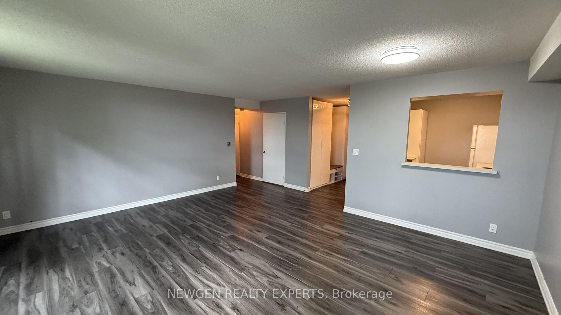 Photo 7 of Unit 405, 18 Holborn Court, Kitchener, Stanley Park — HOMEH