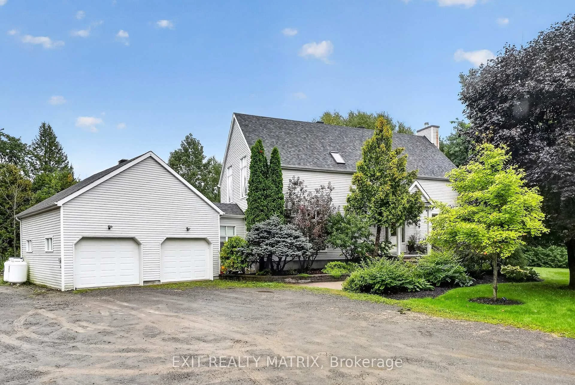 Photo 3 of 1775 Veena Way, Ottawa, Osgoode Twp North of Reg Rd 6 — HOMEH