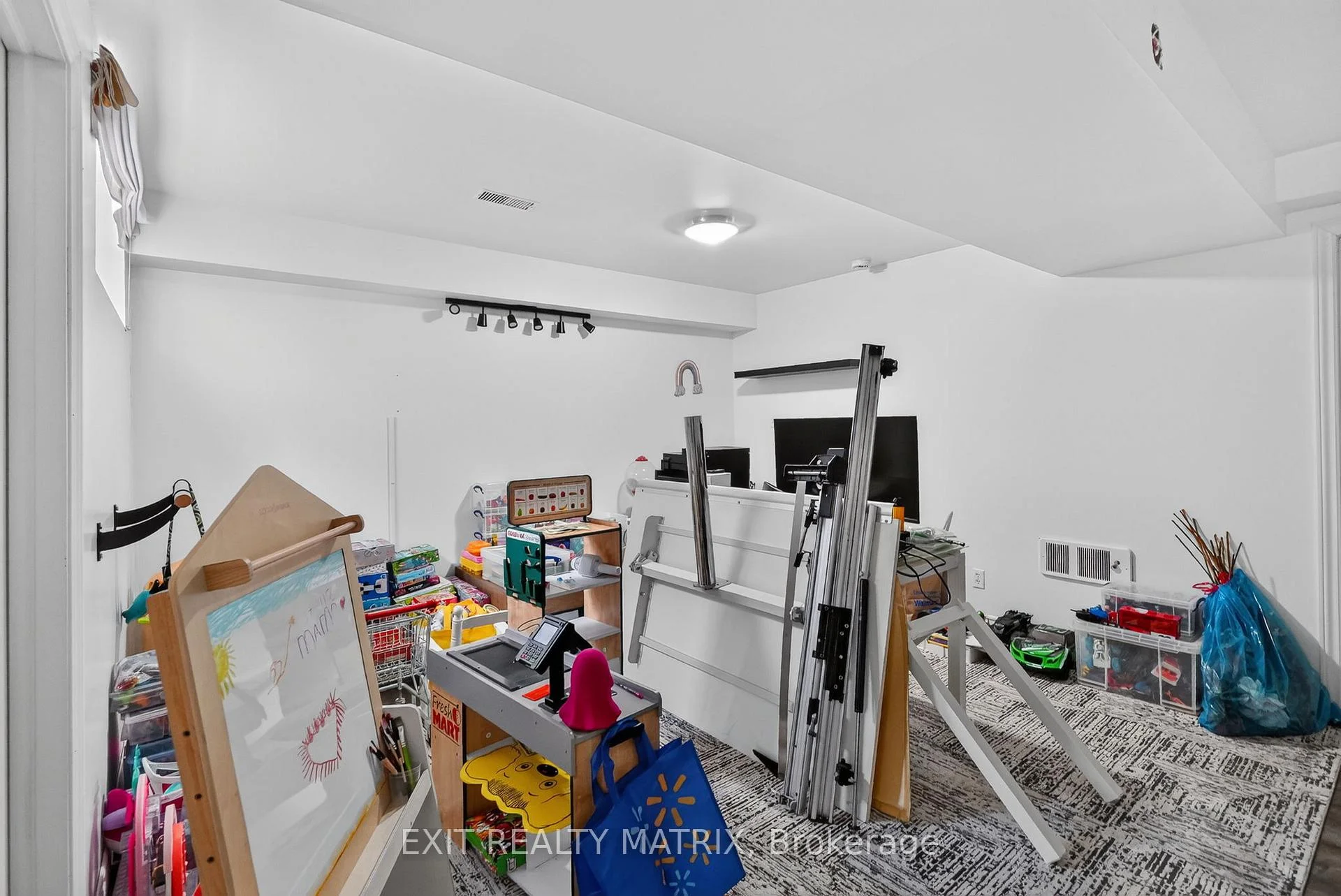 Photo 37 of 1775 Veena Way, Ottawa, Osgoode Twp North of Reg Rd 6 — HOMEH