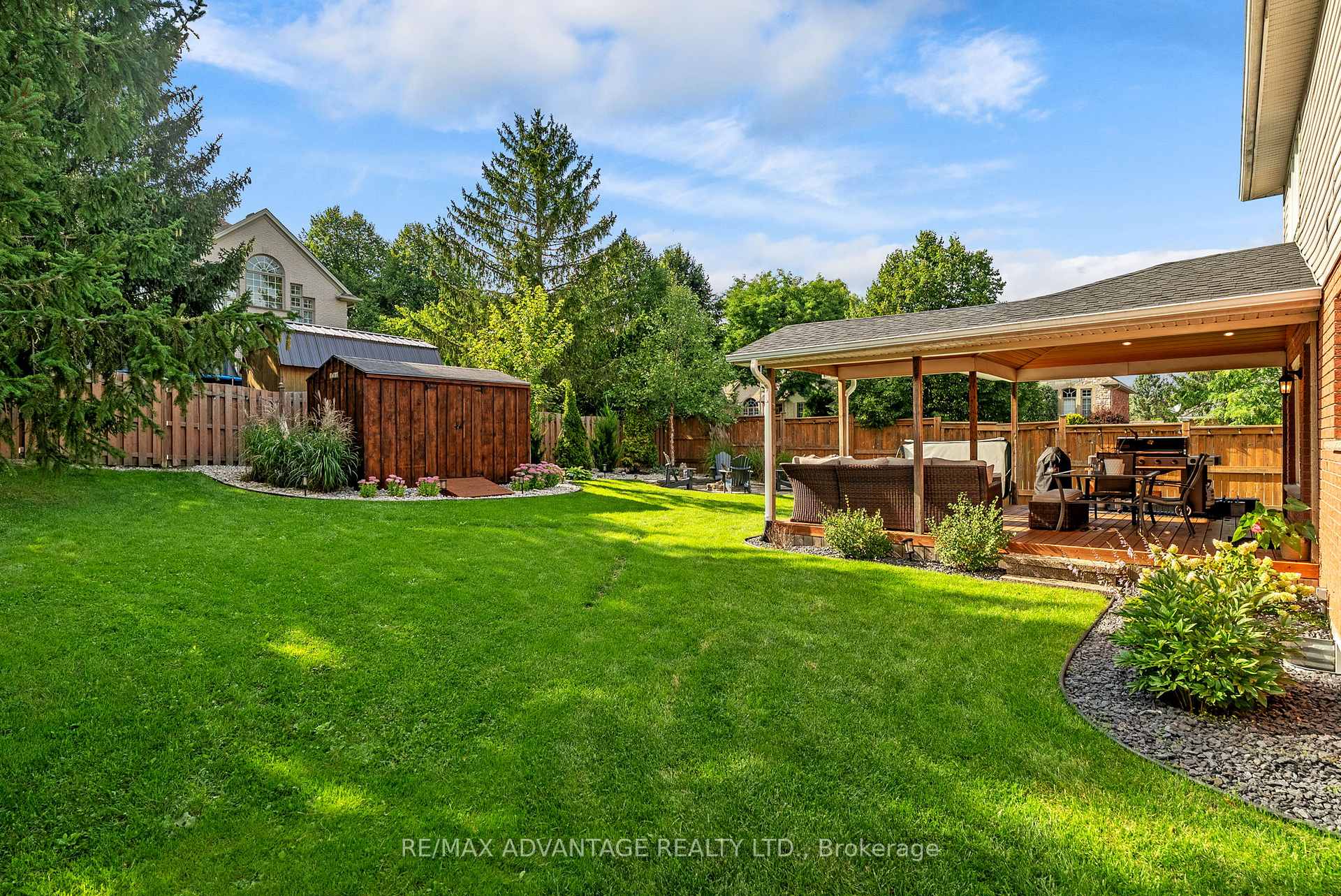 Photo 6 of 37 Calvert Lane, Middlesex Centre, Ilderton — HOMEH