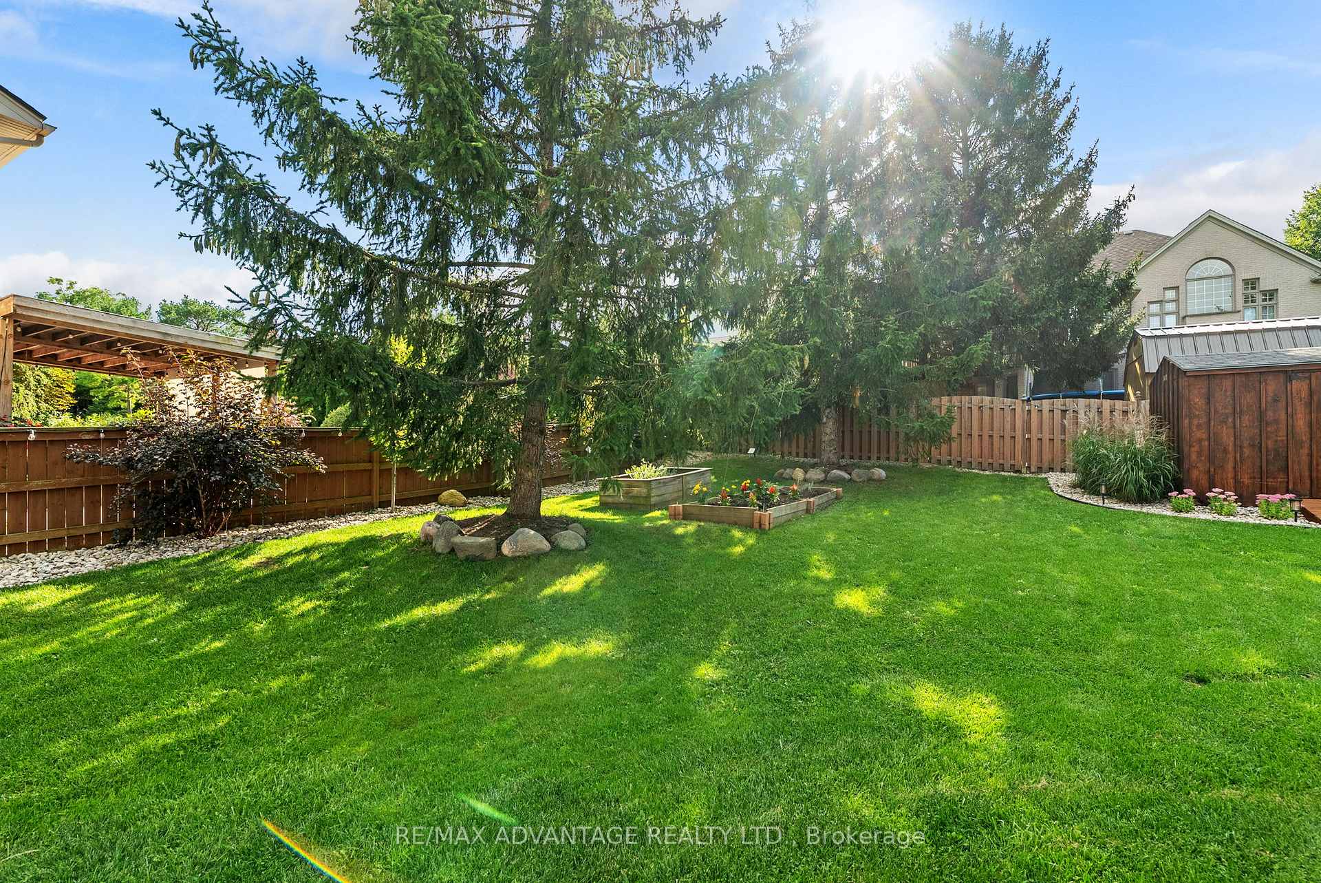 Photo 9 of 37 Calvert Lane, Middlesex Centre, Ilderton — HOMEH