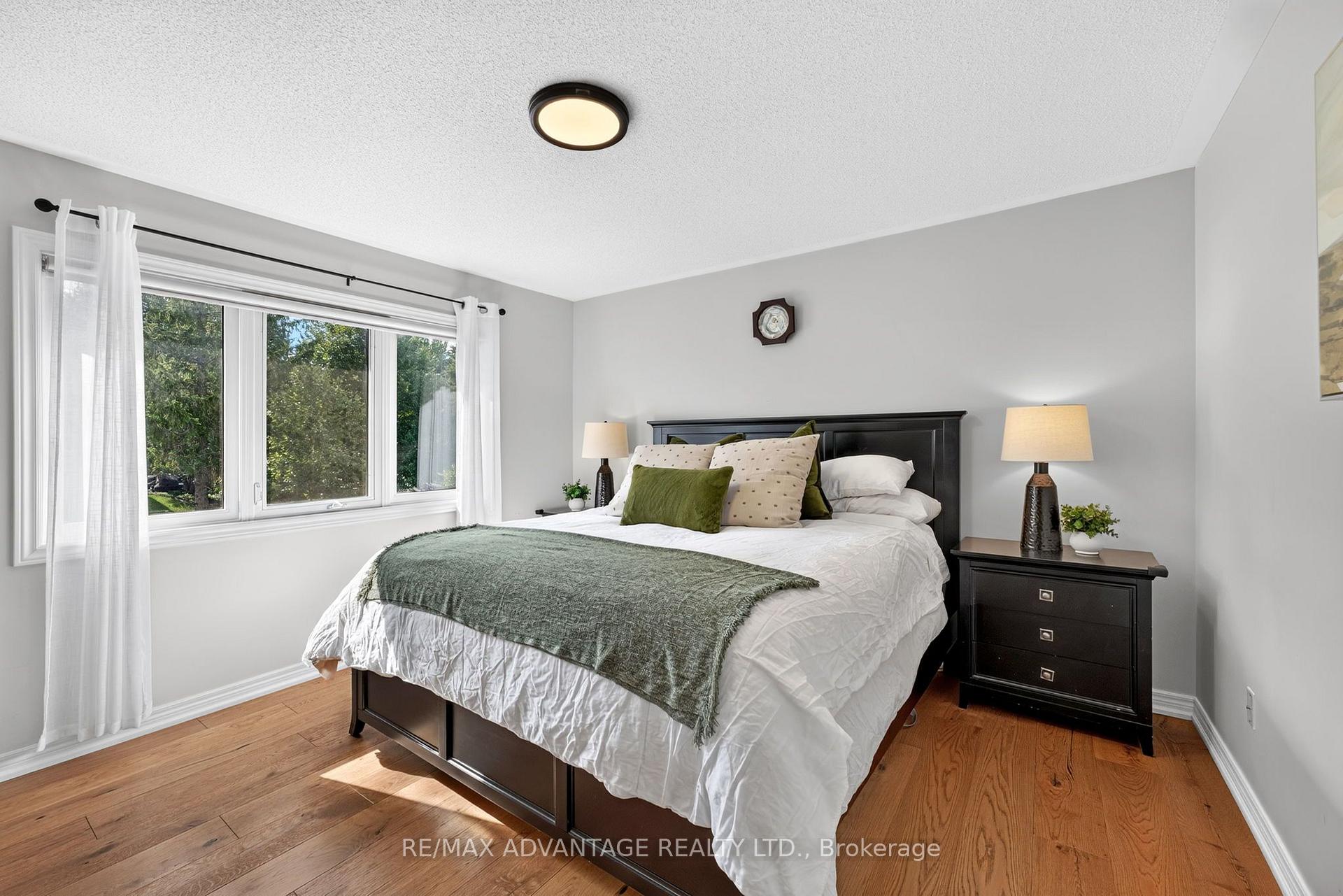 Photo 33 of 37 Calvert Lane, Middlesex Centre, Ilderton — HOMEH