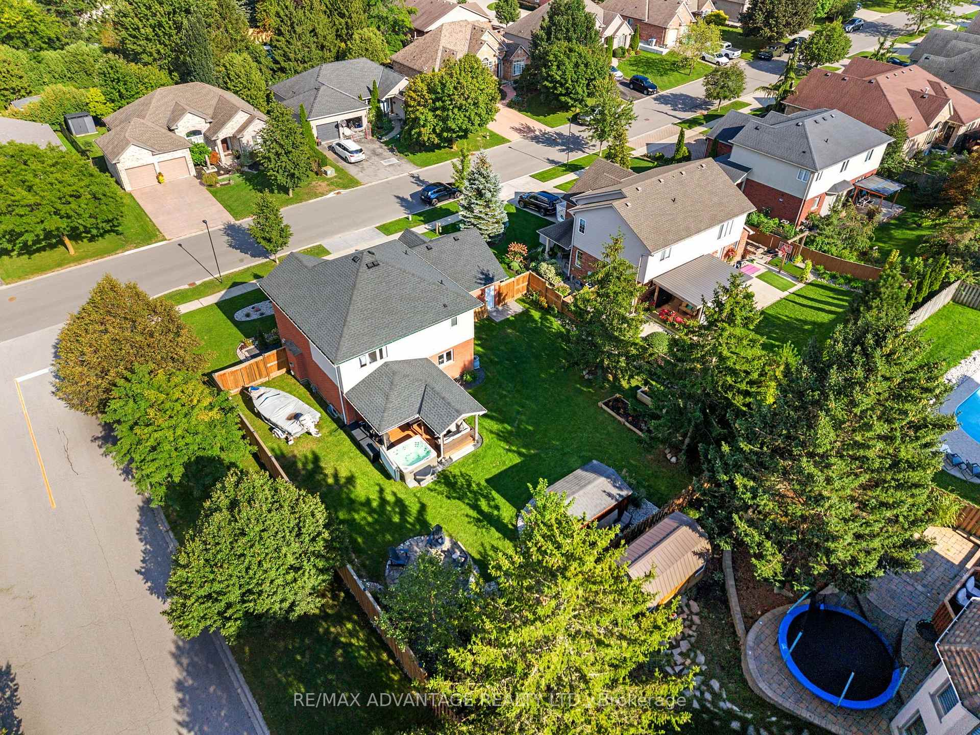 Photo 58 of 37 Calvert Lane, Middlesex Centre, Ilderton — HOMEH