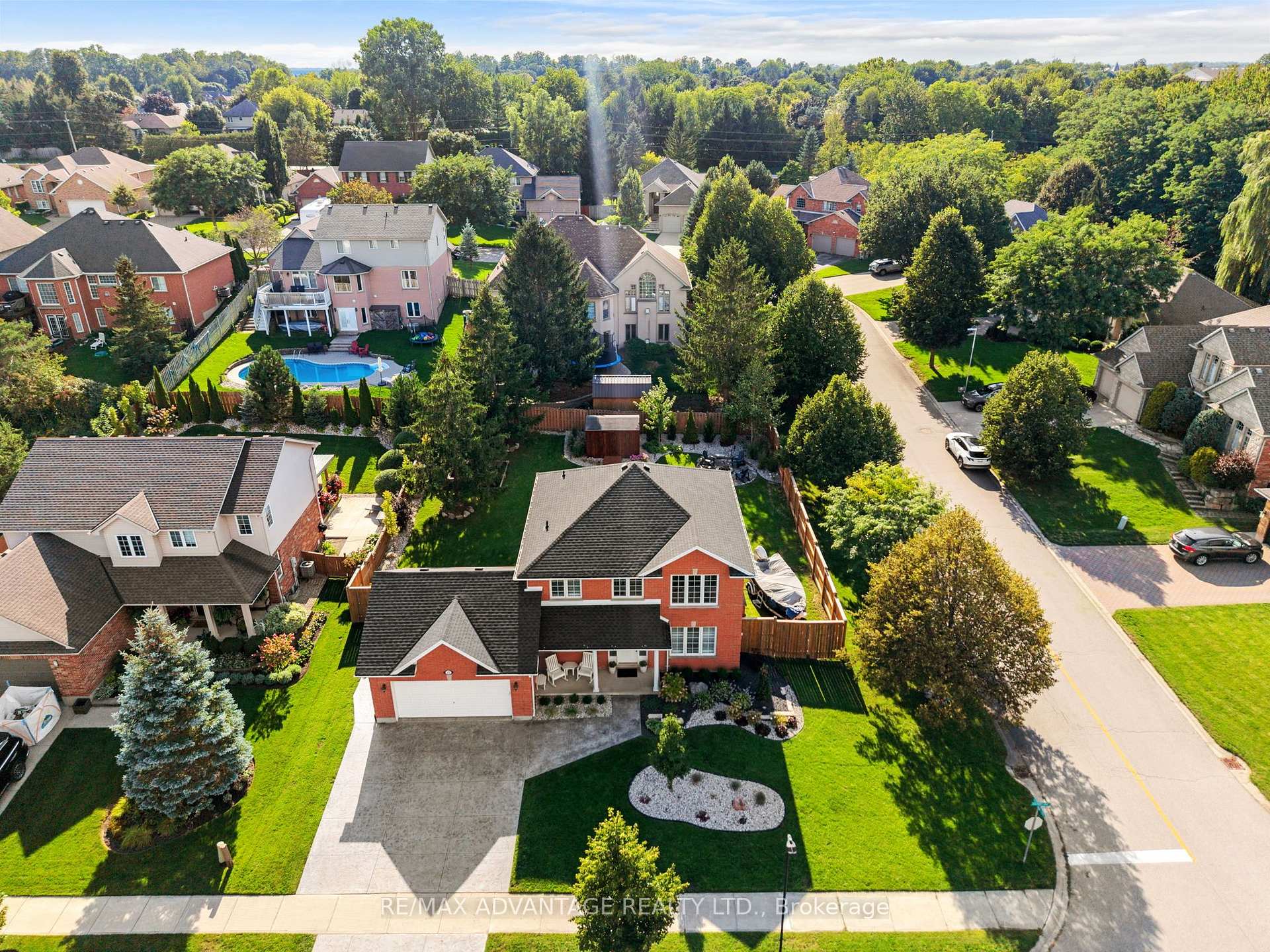 Photo 59 of 37 Calvert Lane, Middlesex Centre, Ilderton — HOMEH
