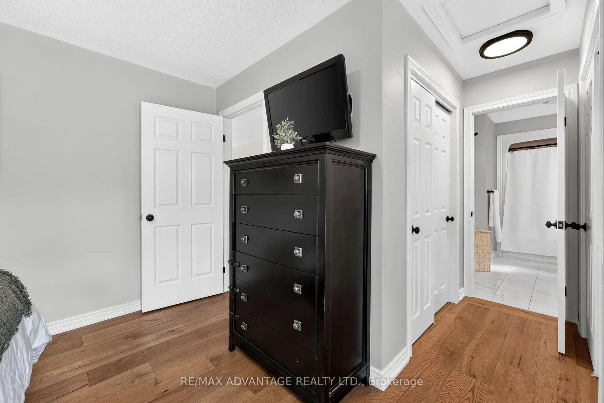 Photo 26 of 37 Calvert Lane, Middlesex Centre, Ilderton — HOMEH