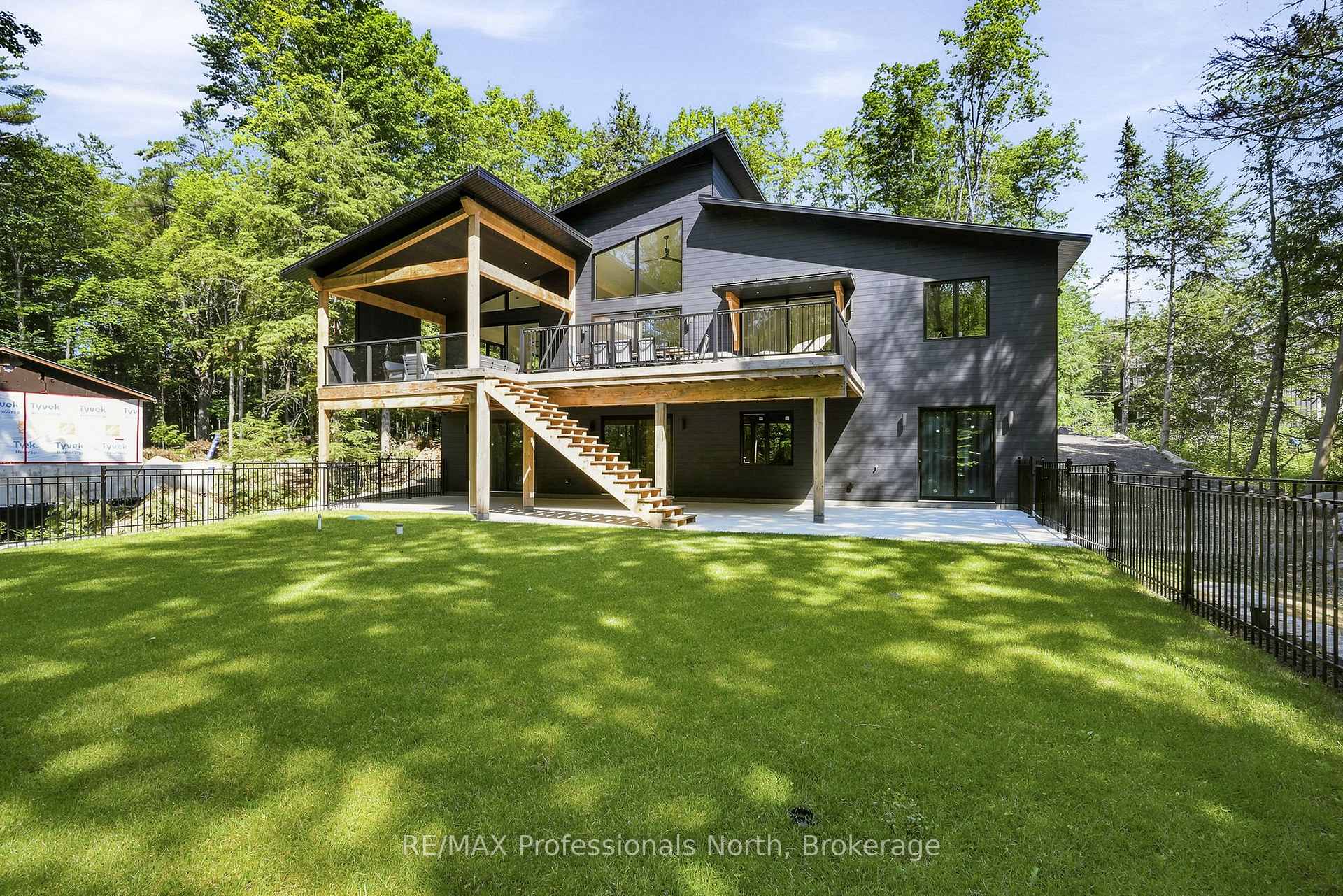 Photo 3 of 1192 High Falls Road, Bracebridge, Macaulay — HOMEH
