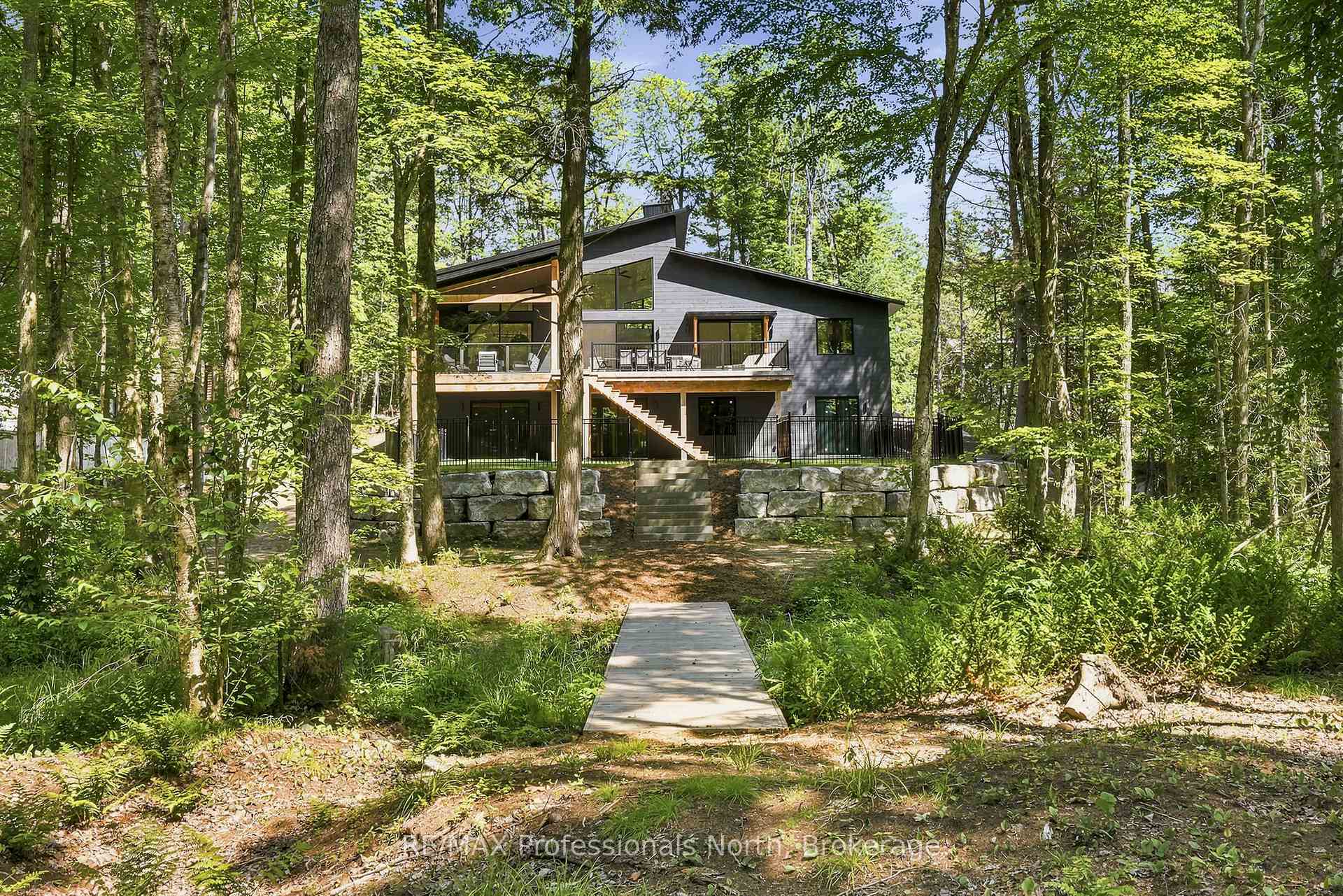 Photo 4 of 1192 High Falls Road, Bracebridge, Macaulay — HOMEH