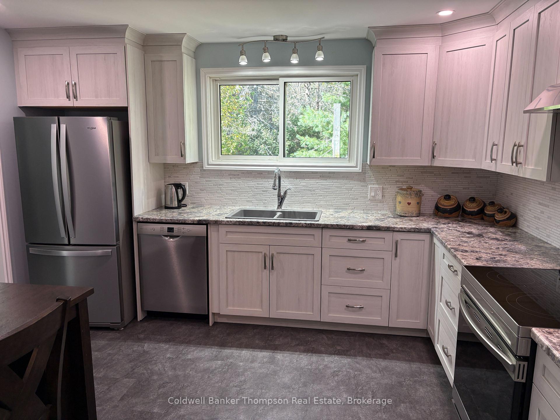 Photo 2 of 40 Tebby Boulevard, South River — HOMEH