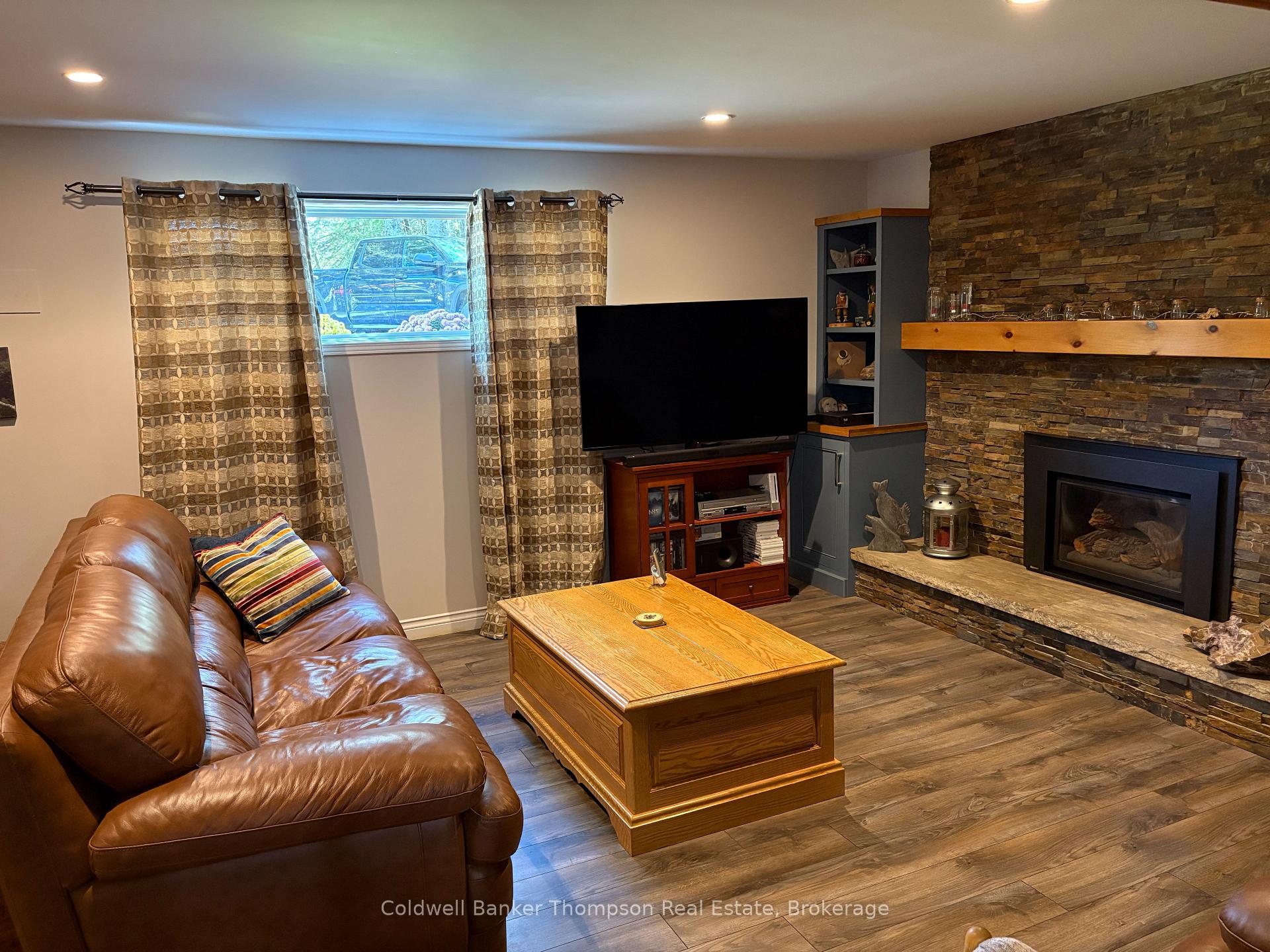 Photo 14 of 40 Tebby Boulevard, South River — HOMEH