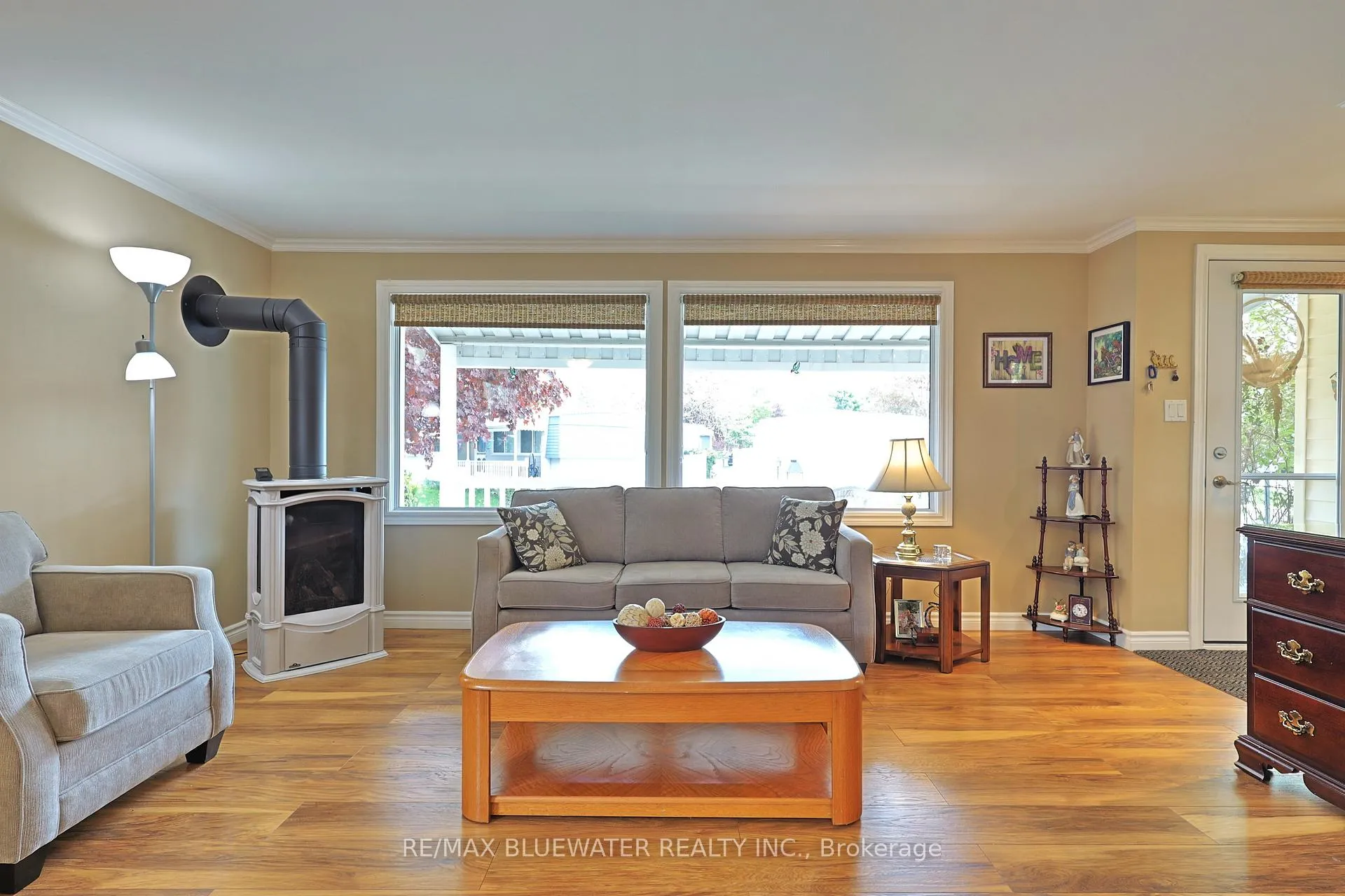 Photo 15 of 22 Pebble Beach Parkway, South Huron, Stephen — HOMEH