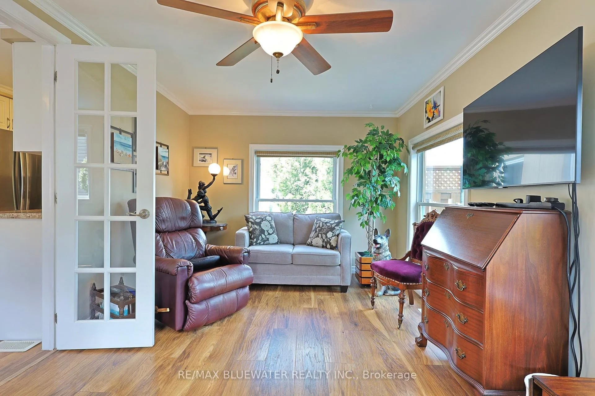 Photo 23 of 22 Pebble Beach Parkway, South Huron, Stephen — HOMEH