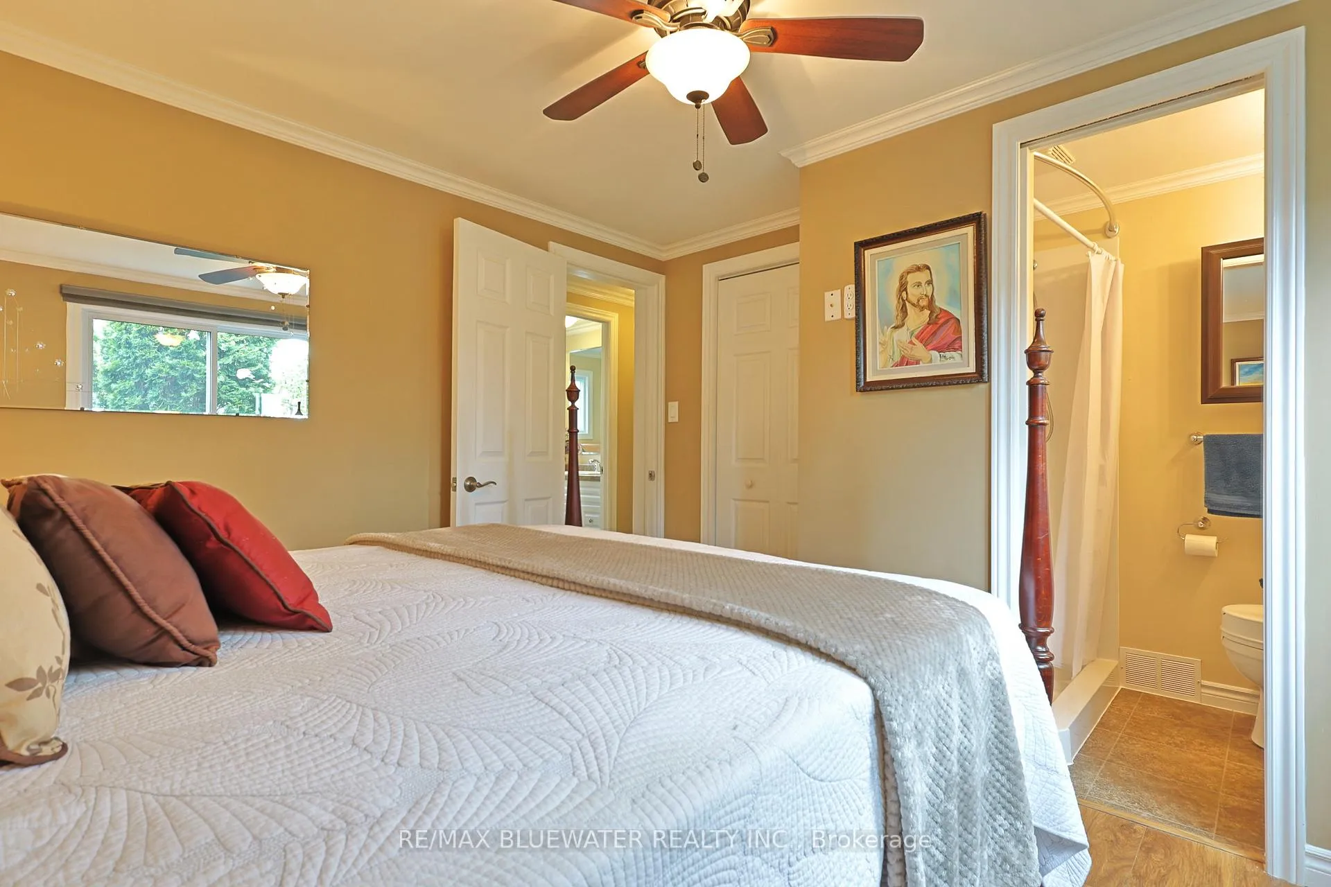Photo 26 of 22 Pebble Beach Parkway, South Huron, Stephen — HOMEH