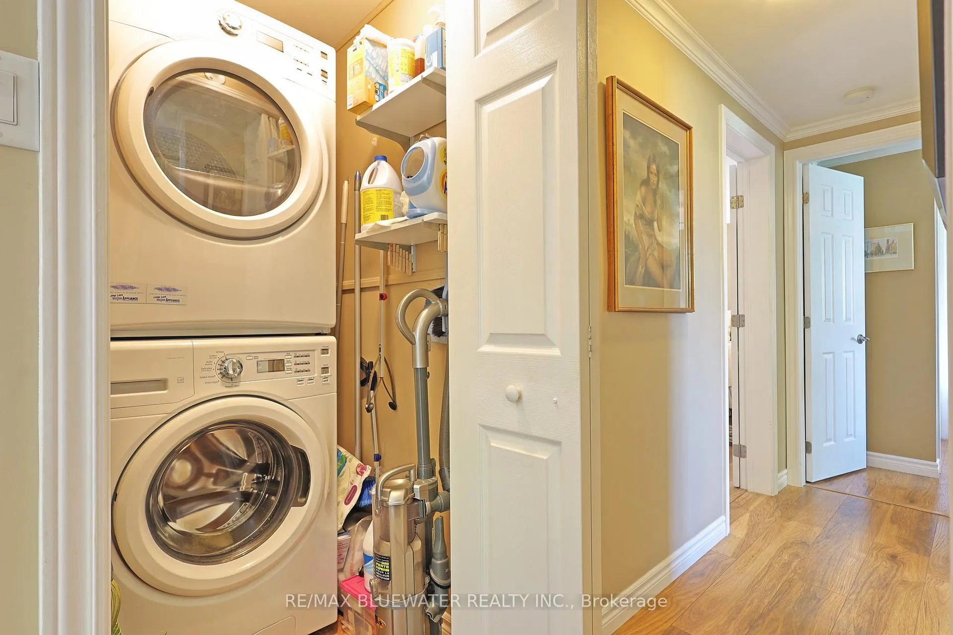 Photo 31 of 22 Pebble Beach Parkway, South Huron, Stephen — HOMEH