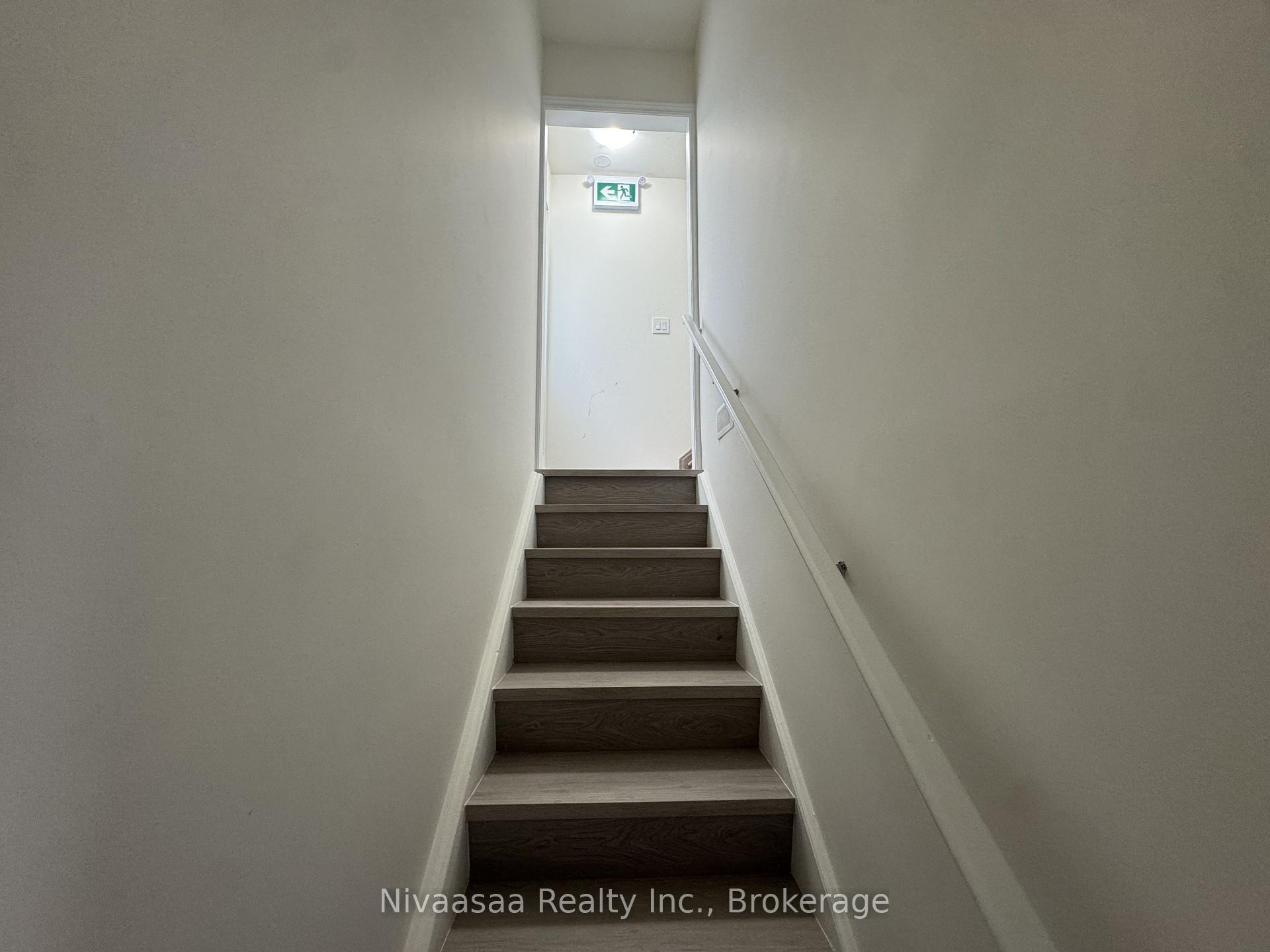 Photo 4 of Unit Basement, 39 Petch Avenue, Caledon, Rural Caledon — HOMEH