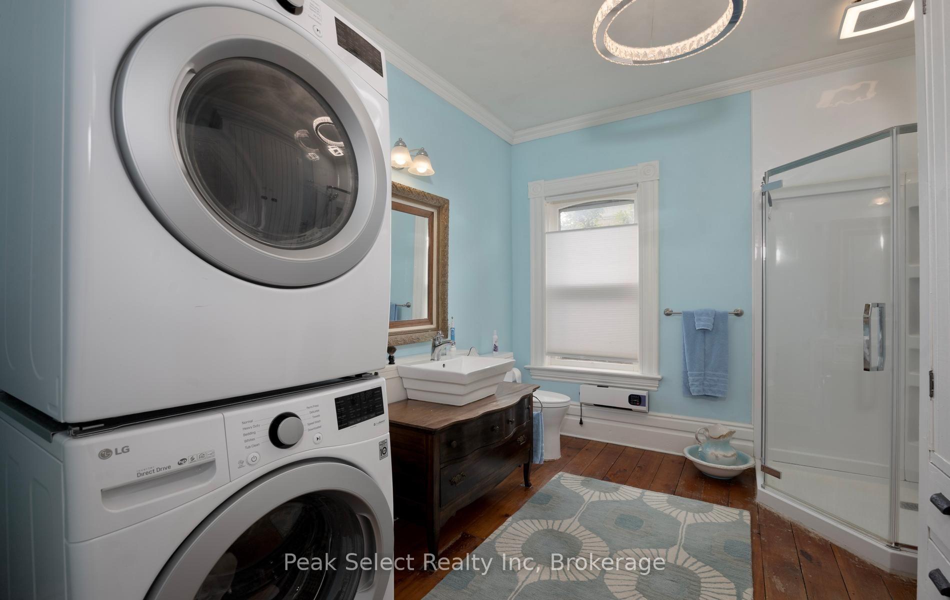 Photo 25 of 220 Elgin Street E, St. Marys — HOMEH