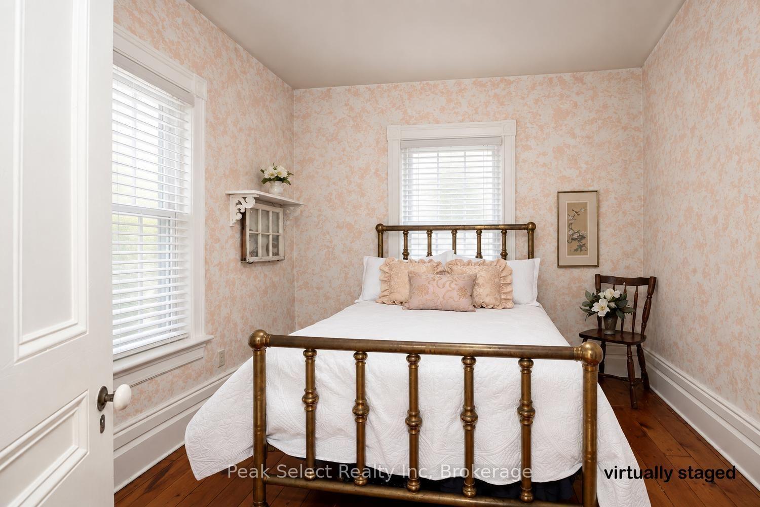 Photo 31 of 220 Elgin Street E, St. Marys — HOMEH