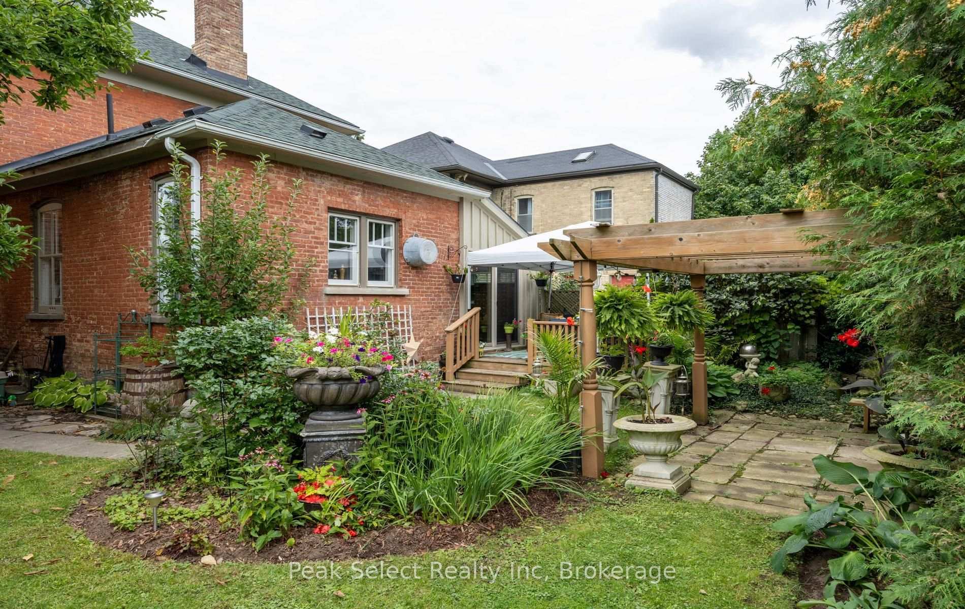 Photo 37 of 220 Elgin Street E, St. Marys — HOMEH