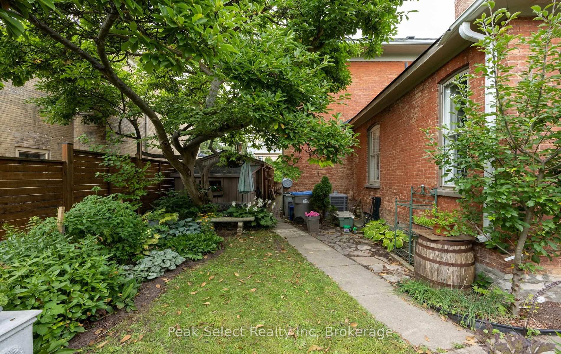Photo 38 of 220 Elgin Street E, St. Marys — HOMEH