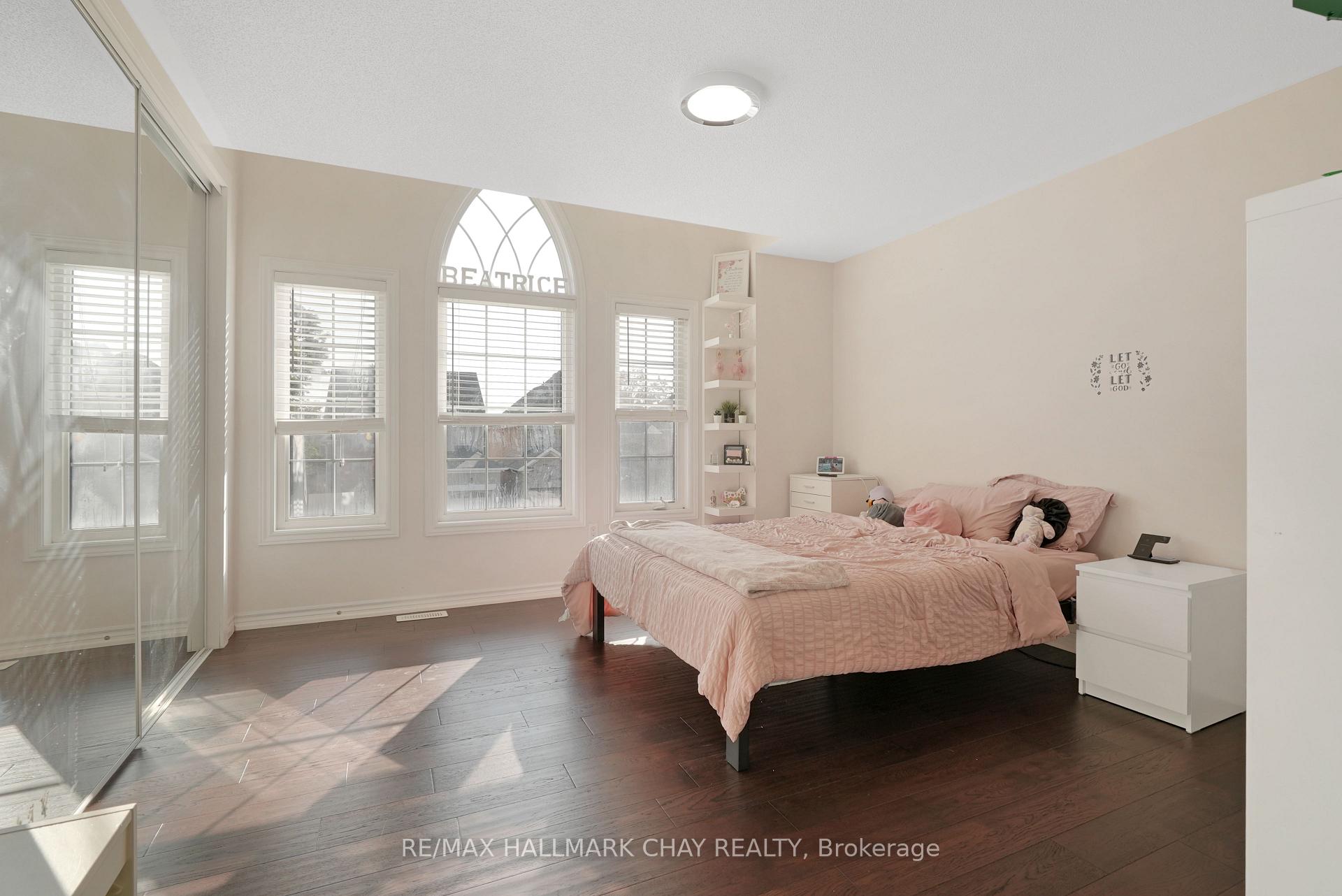 Photo 18 of 2199 Dawson Crescent, Innisfil, Alcona — HOMEH