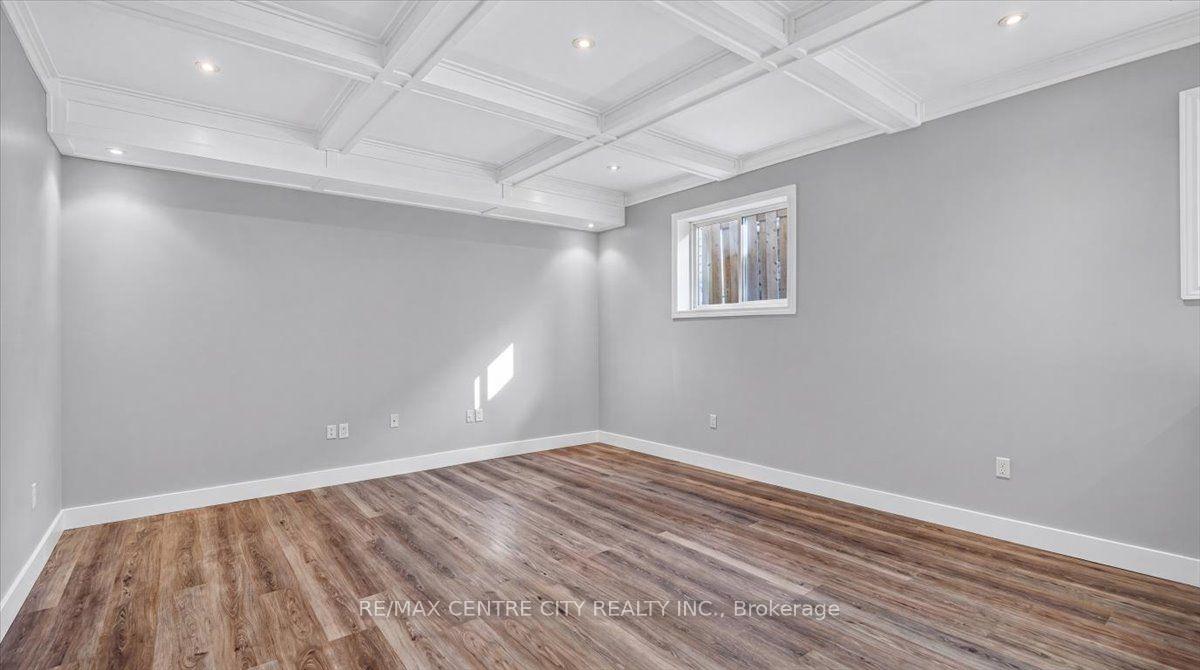 Photo 40 of 59 Bridle Path, Strathroy-Caradoc, SW — HOMEH