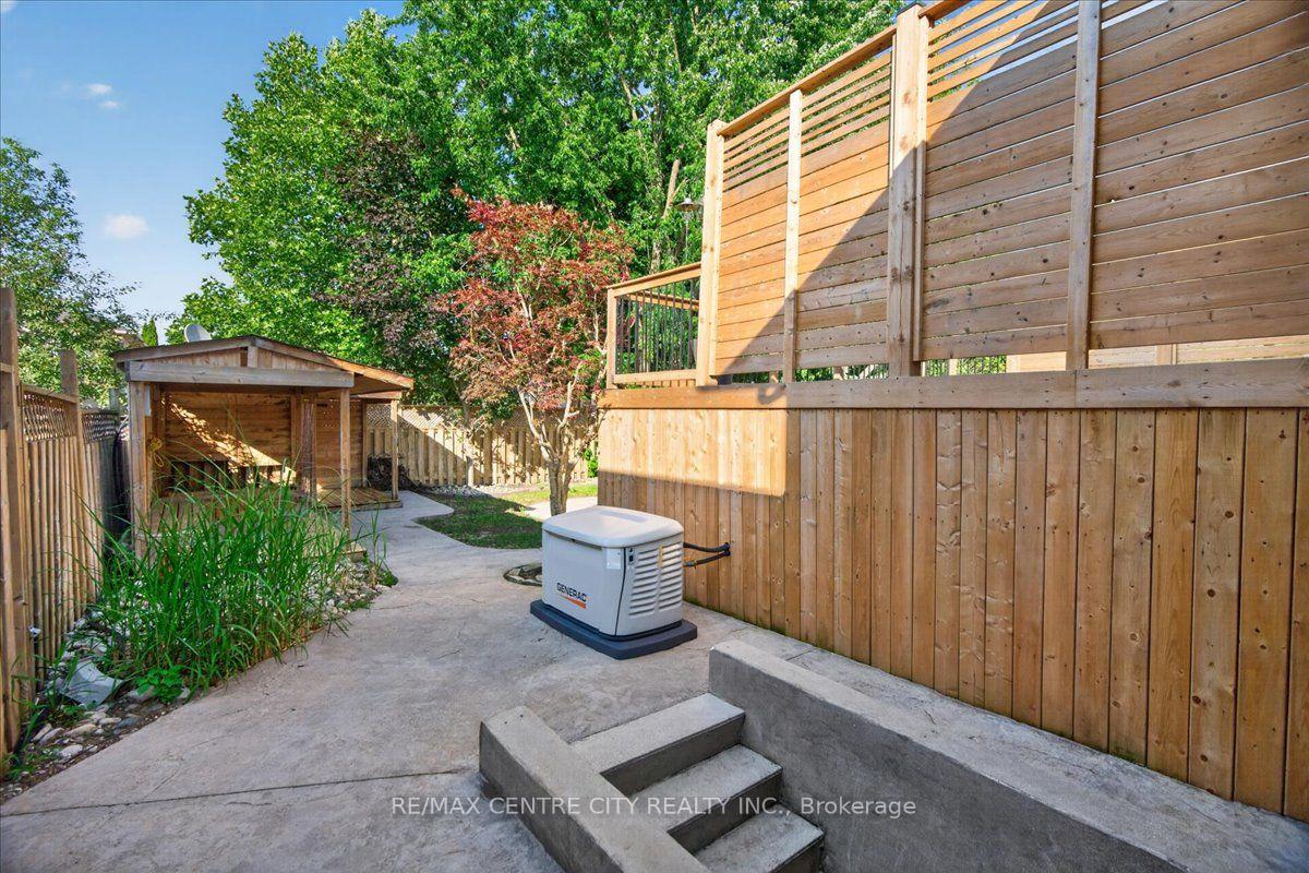 Photo 69 of 59 Bridle Path, Strathroy-Caradoc, SW — HOMEH