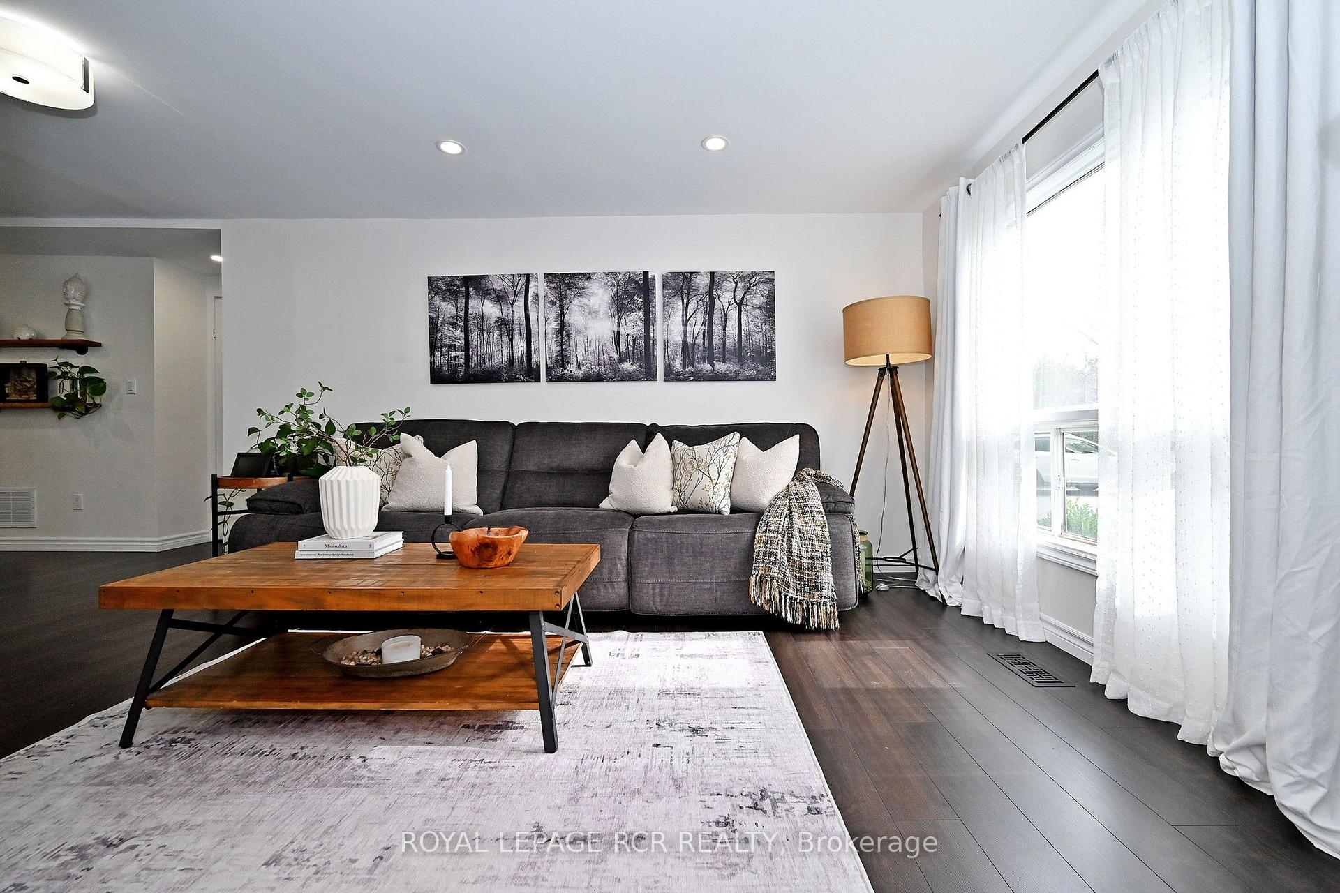 Photo 9 of 779 Sheppard Avenue, Georgina, Historic Lakeshore Communities — HOMEH