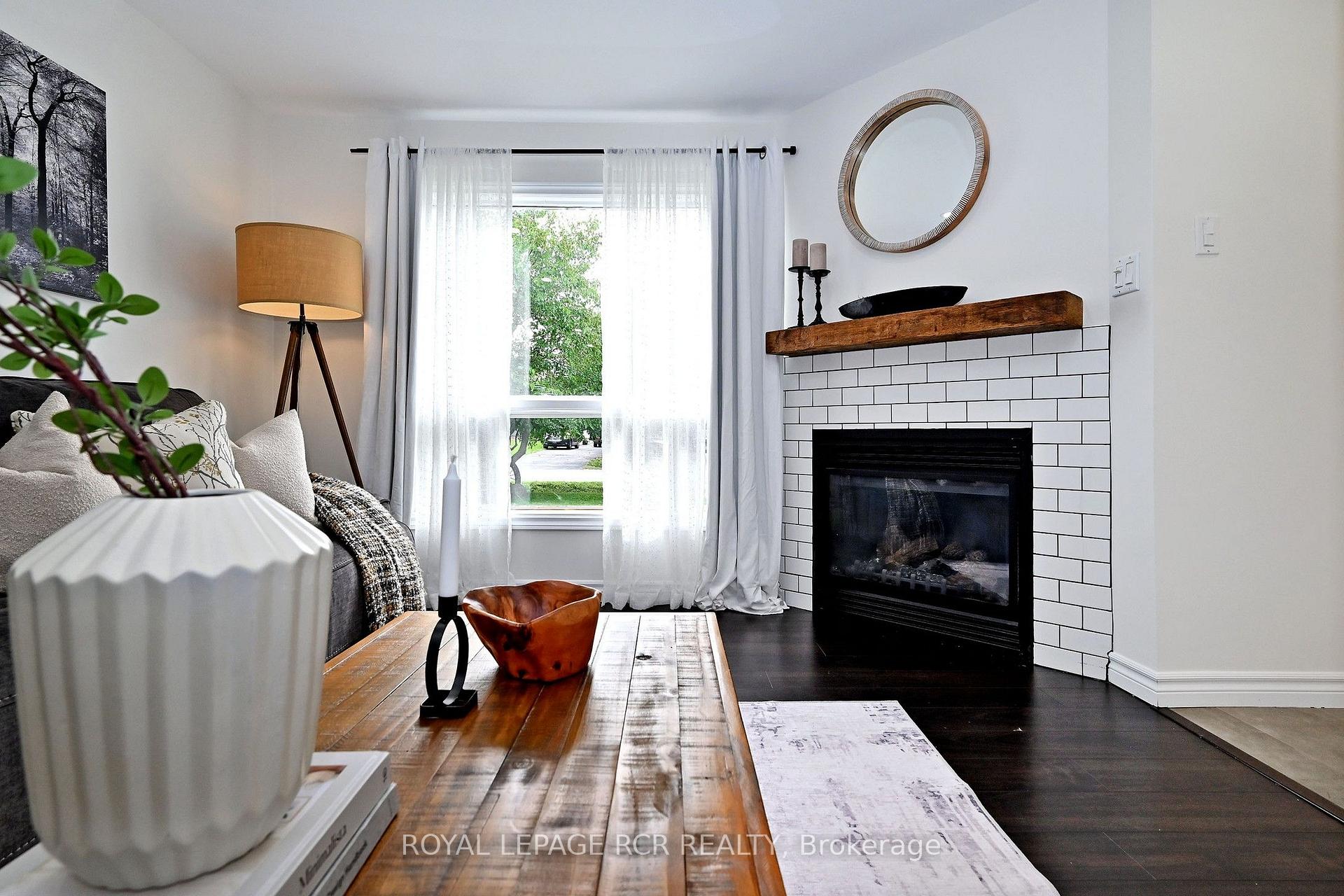 Photo 11 of 779 Sheppard Avenue, Georgina, Historic Lakeshore Communities — HOMEH