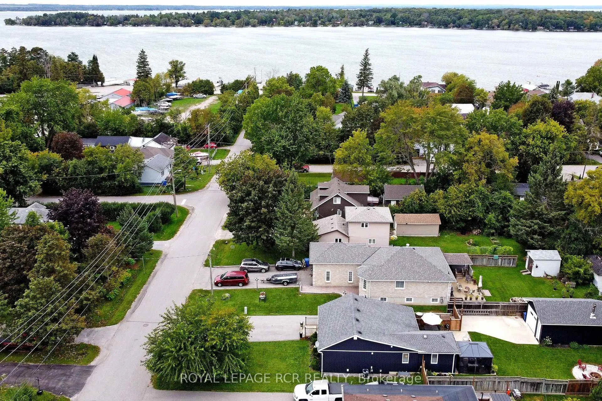 Photo 67 of 779 Sheppard Avenue, Georgina, Historic Lakeshore Communities — HOMEH