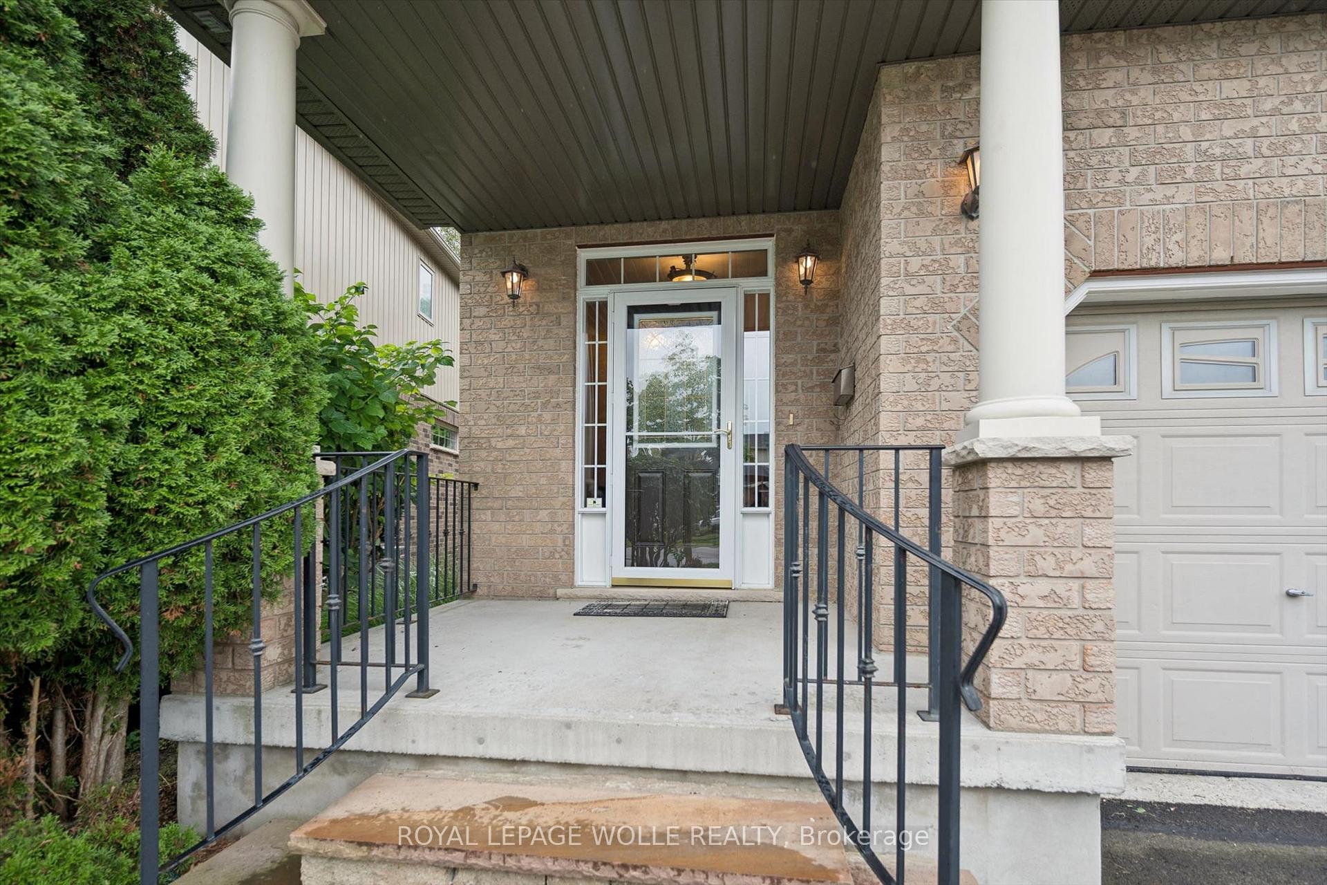 Photo 7 of 326 Tealby Crescent, Waterloo, Colonial Acres — HOMEH