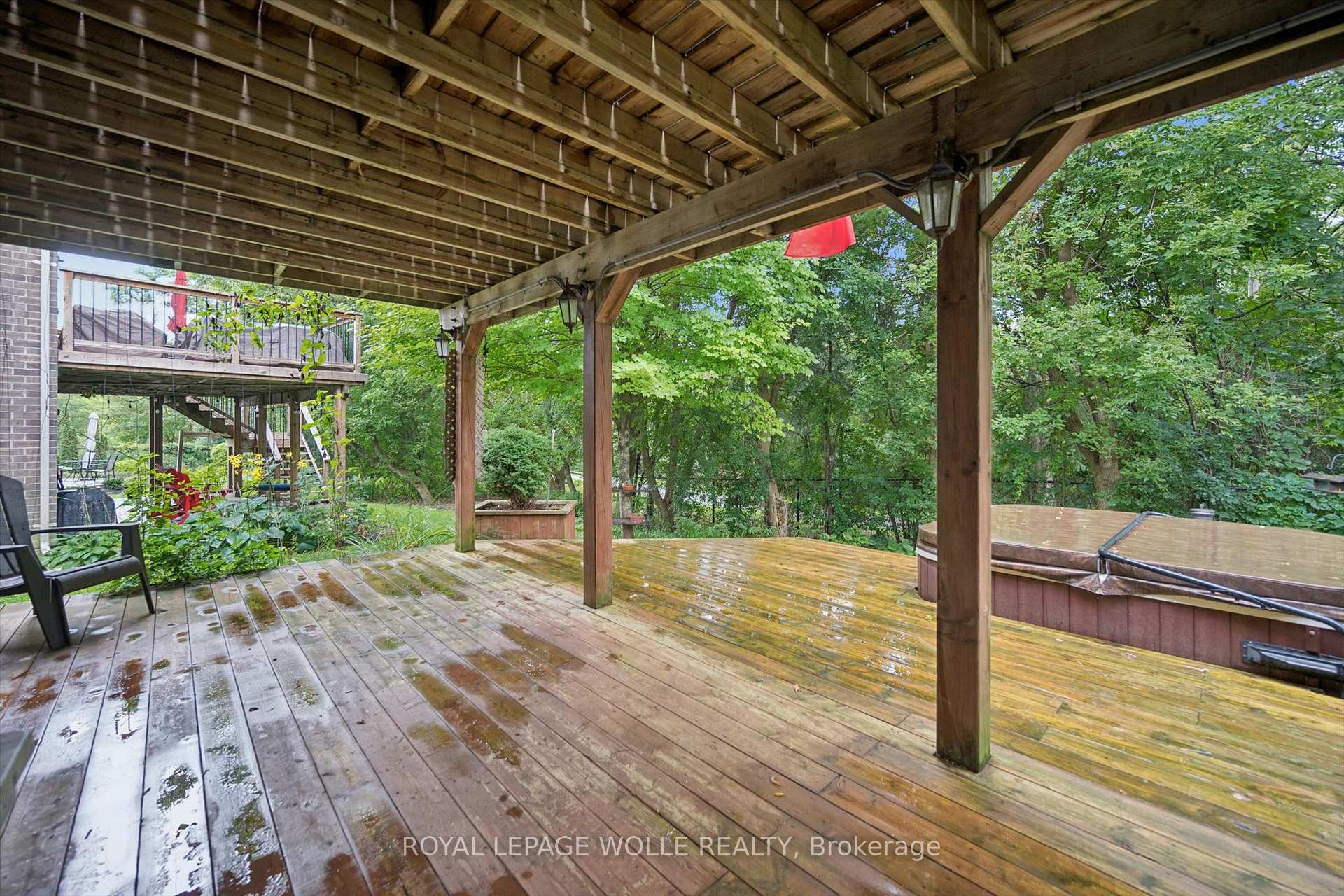 Photo 36 of 326 Tealby Crescent, Waterloo, Colonial Acres — HOMEH