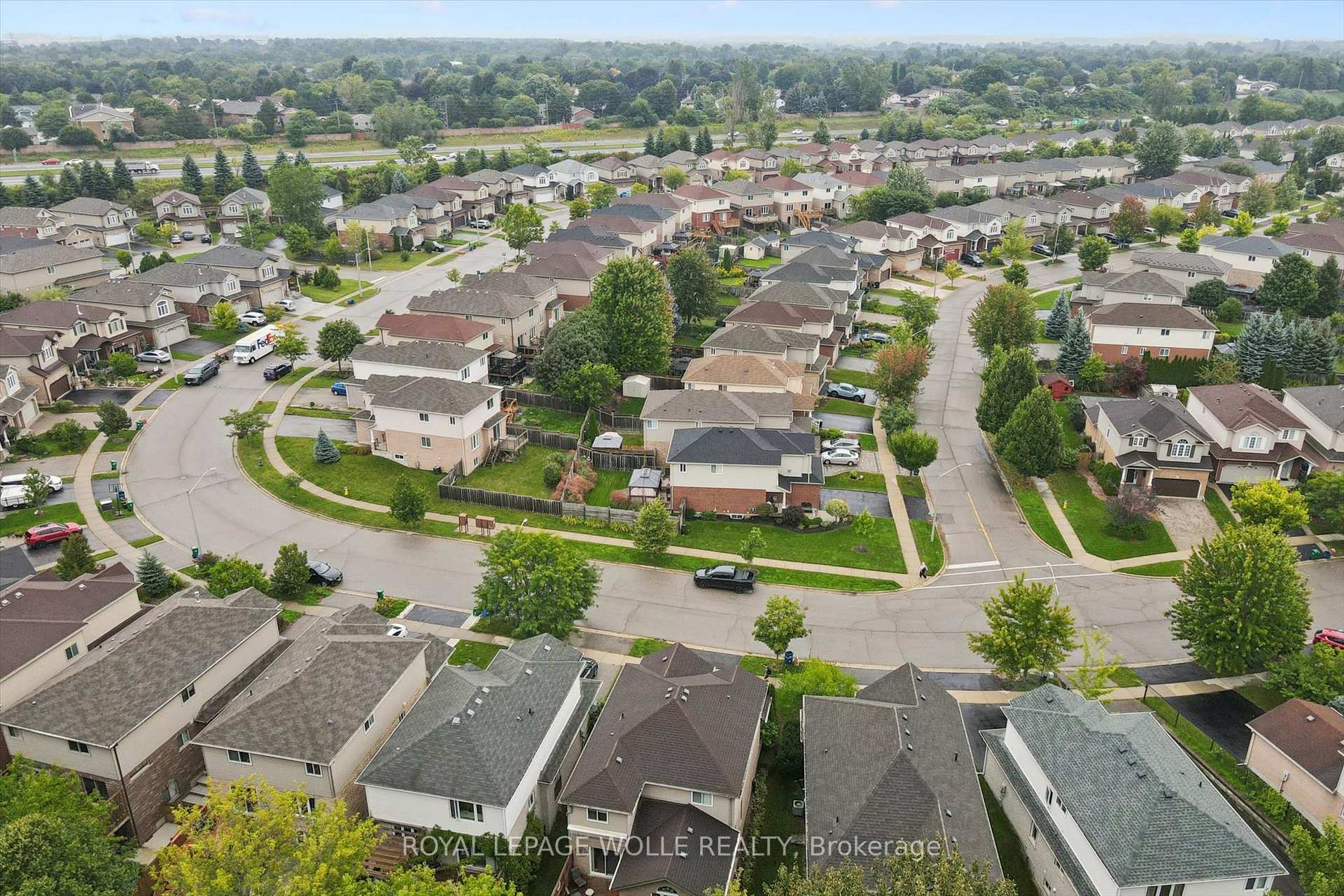 Photo 45 of 326 Tealby Crescent, Waterloo, Colonial Acres — HOMEH
