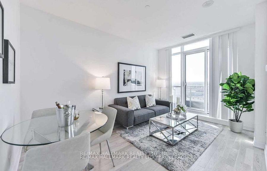 Front of Unit 1210Nw, 9201 Yonge Street