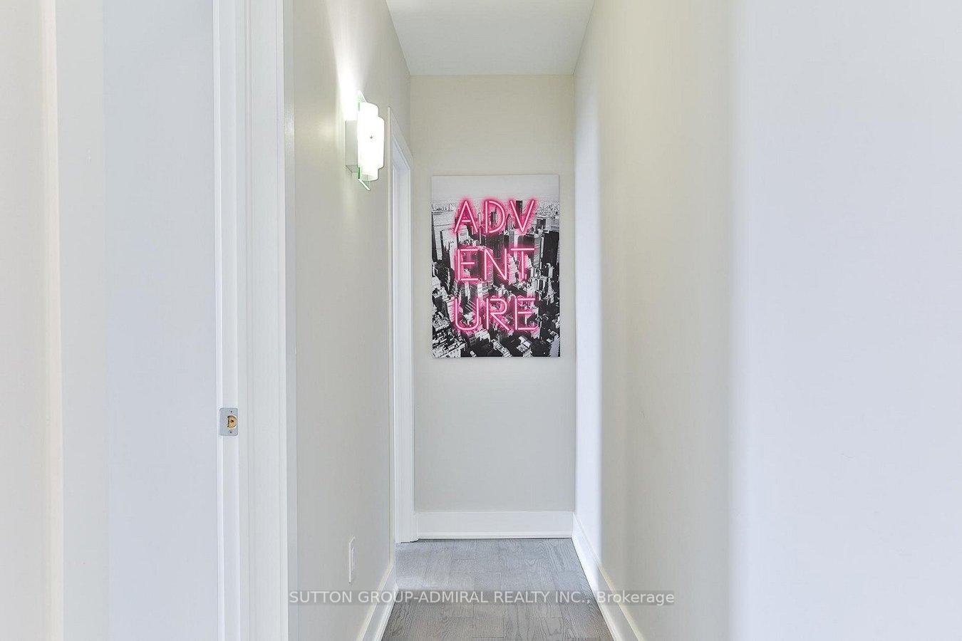 Photo 4 of Unit 10, 464 Spadina Road, Toronto, Forest Hill South — HOMEH